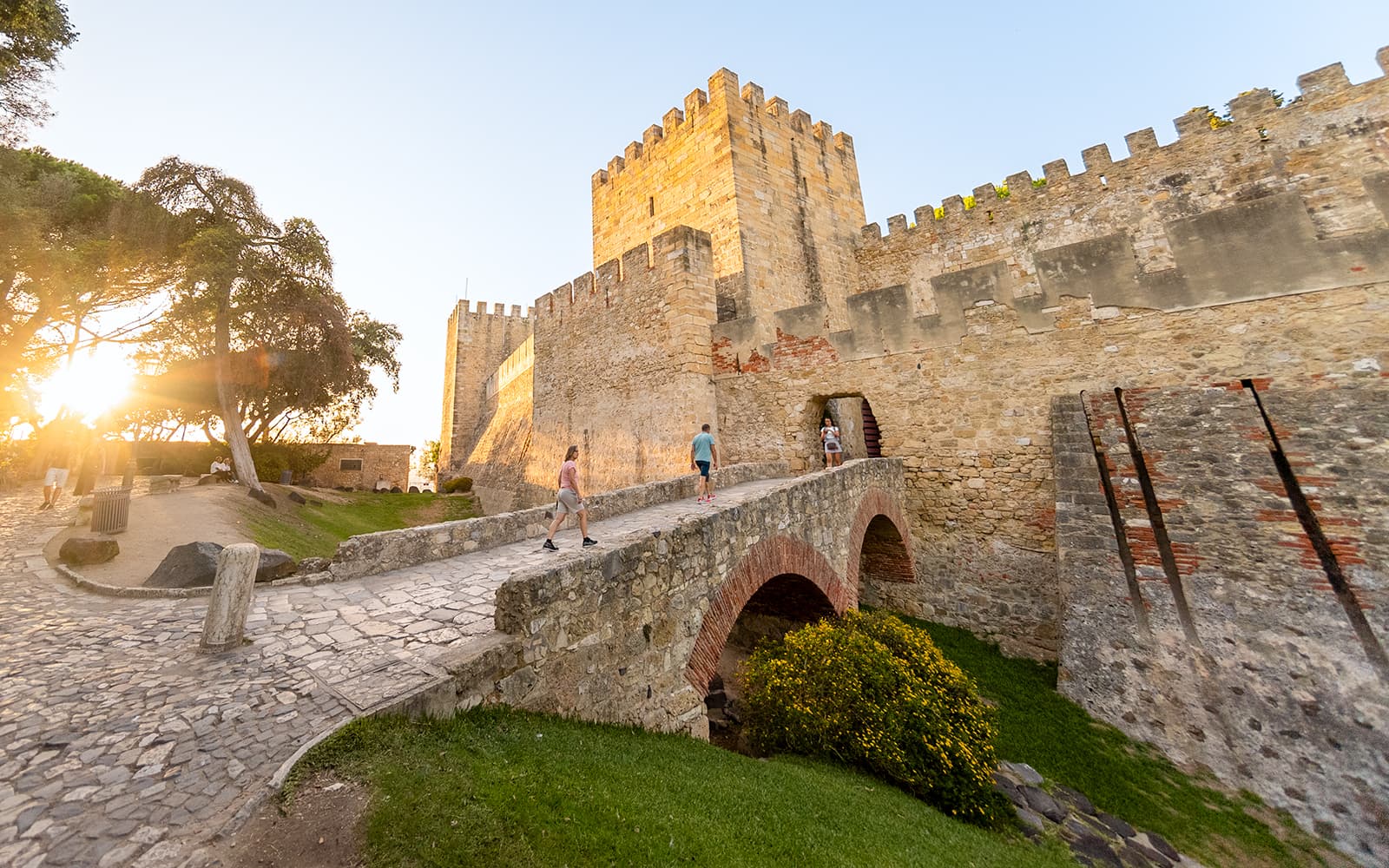 Combo (Save 3%): Jerónimos Monastery + São Jorge Castle + Lisbon Cathedral Tickets in Lisbon - Attractions | TickYourList
