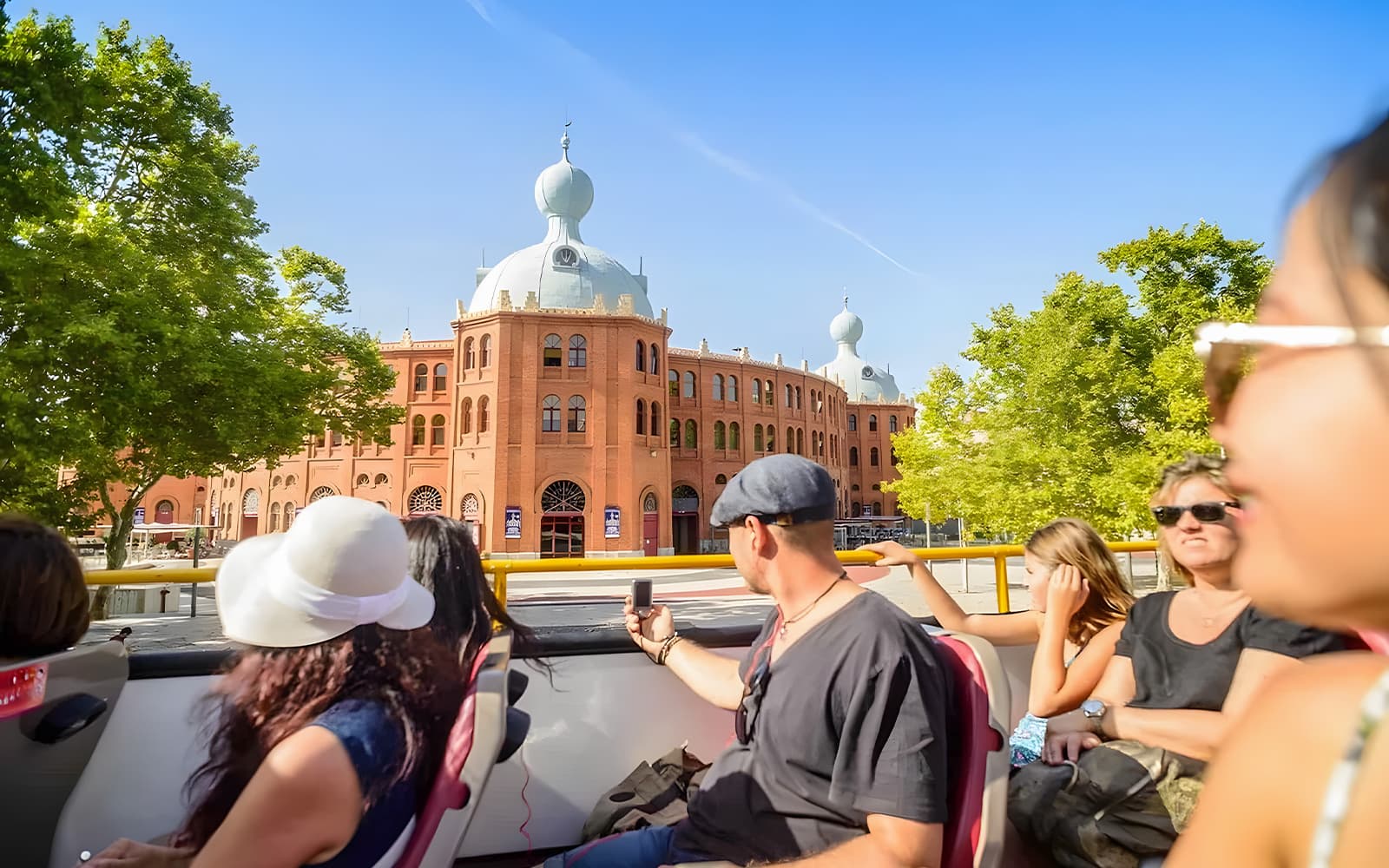 City Sightseeing: Lisbon Hop-on Hop-off Bus Tour with Optional Boat Tour tickets in Lisbon - Attractions | TickYourList
