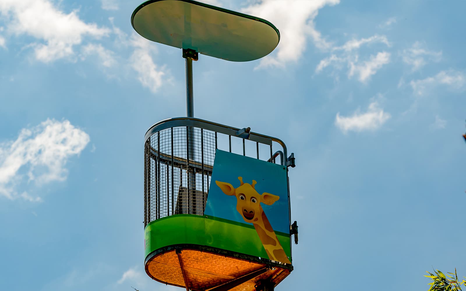 Combo (Save 14%): Lisbon Zoo + Oceanário de Lisboa tickets in Lisbon - Features | TickYourList