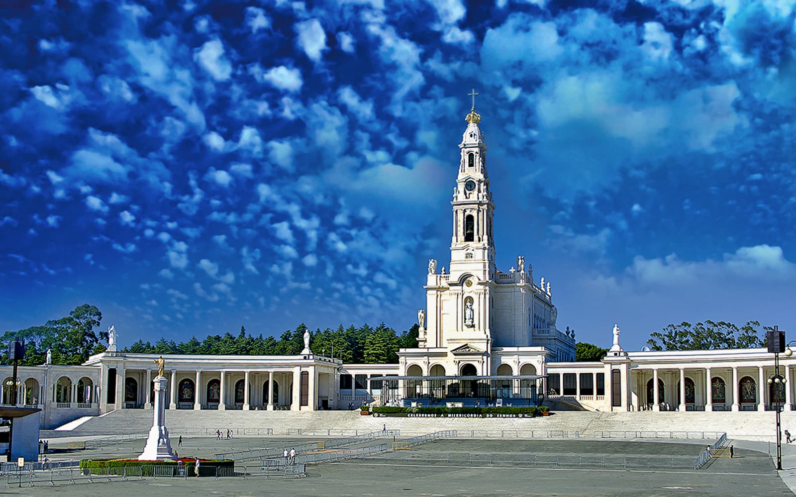 Half-Day Guided Tour of Fátima from Lisbon tickets in Lisbon - Features | TickYourList