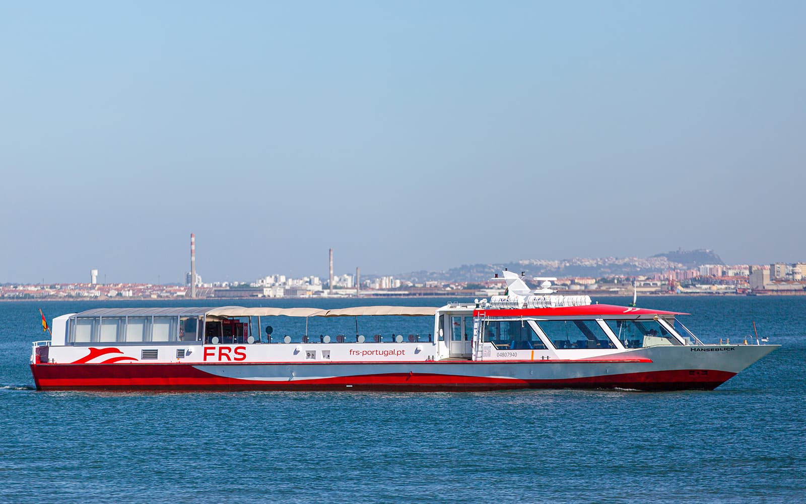 Boat Cruise on Tagus River tickets in Lisbon - Attractions | TickYourList