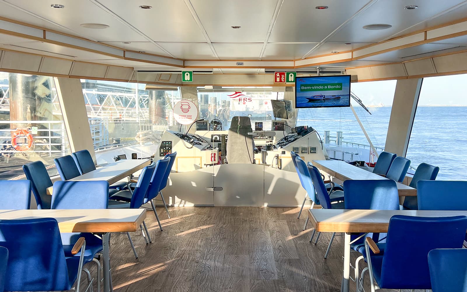 Boat Cruise on Tagus River tickets in Lisbon - Features | TickYourList