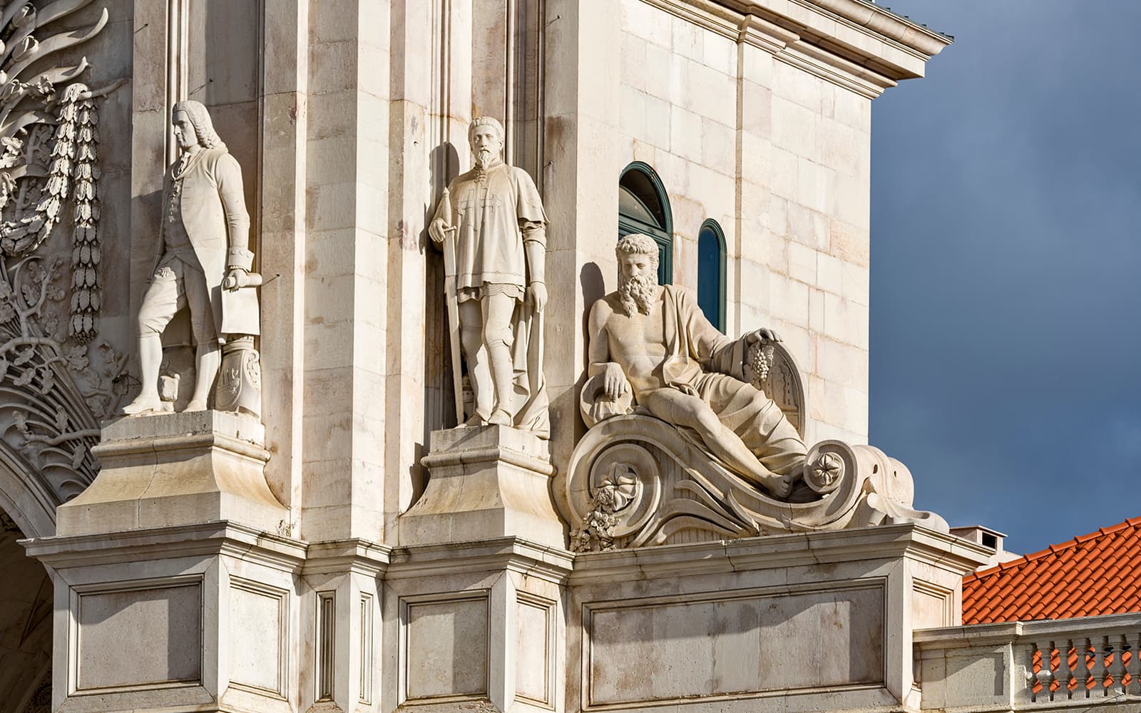 Rua Augusta Arch Entry Tickets in Lisbon - Attractions | TickYourList