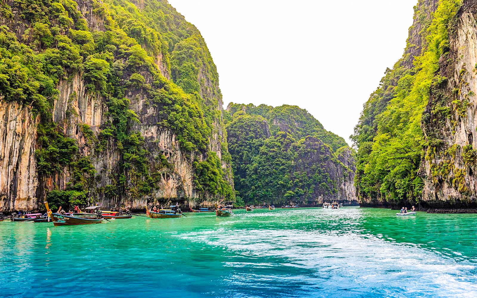 From Krabi: Phi Phi Island & 4 Islands Sunset Day Tour by Speedboat tickets in Krabi - Activities | TickYourList
