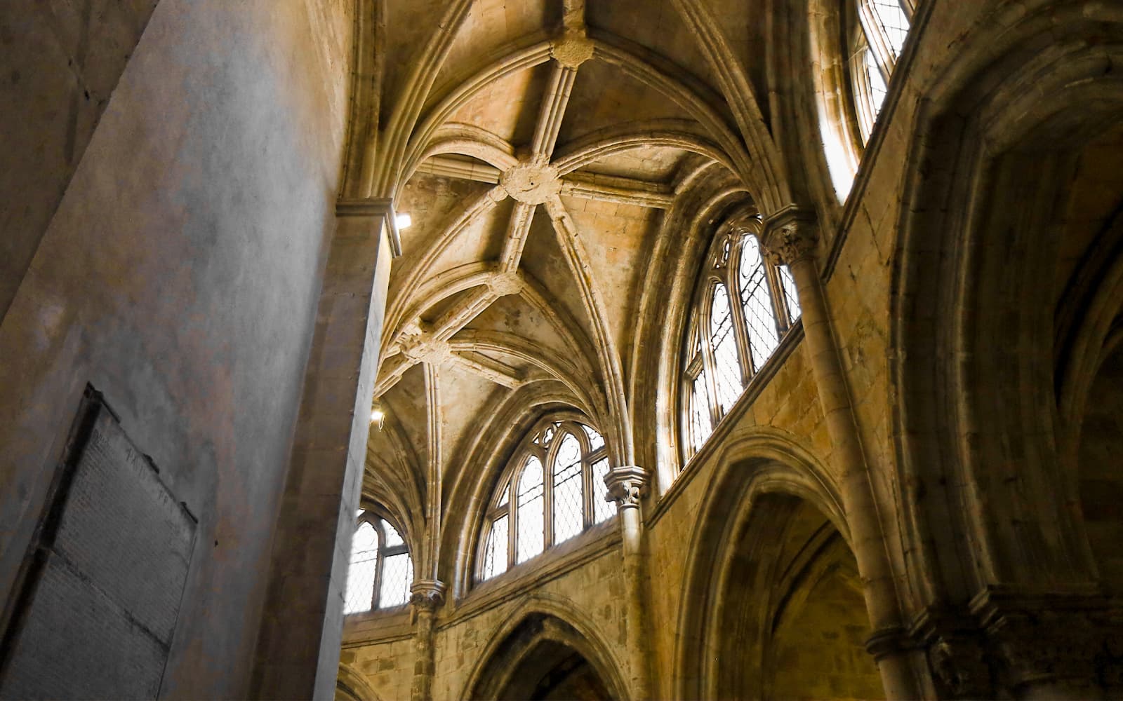 Lisbon Cathedral Entry Tickets in Lisbon - Features | TickYourList