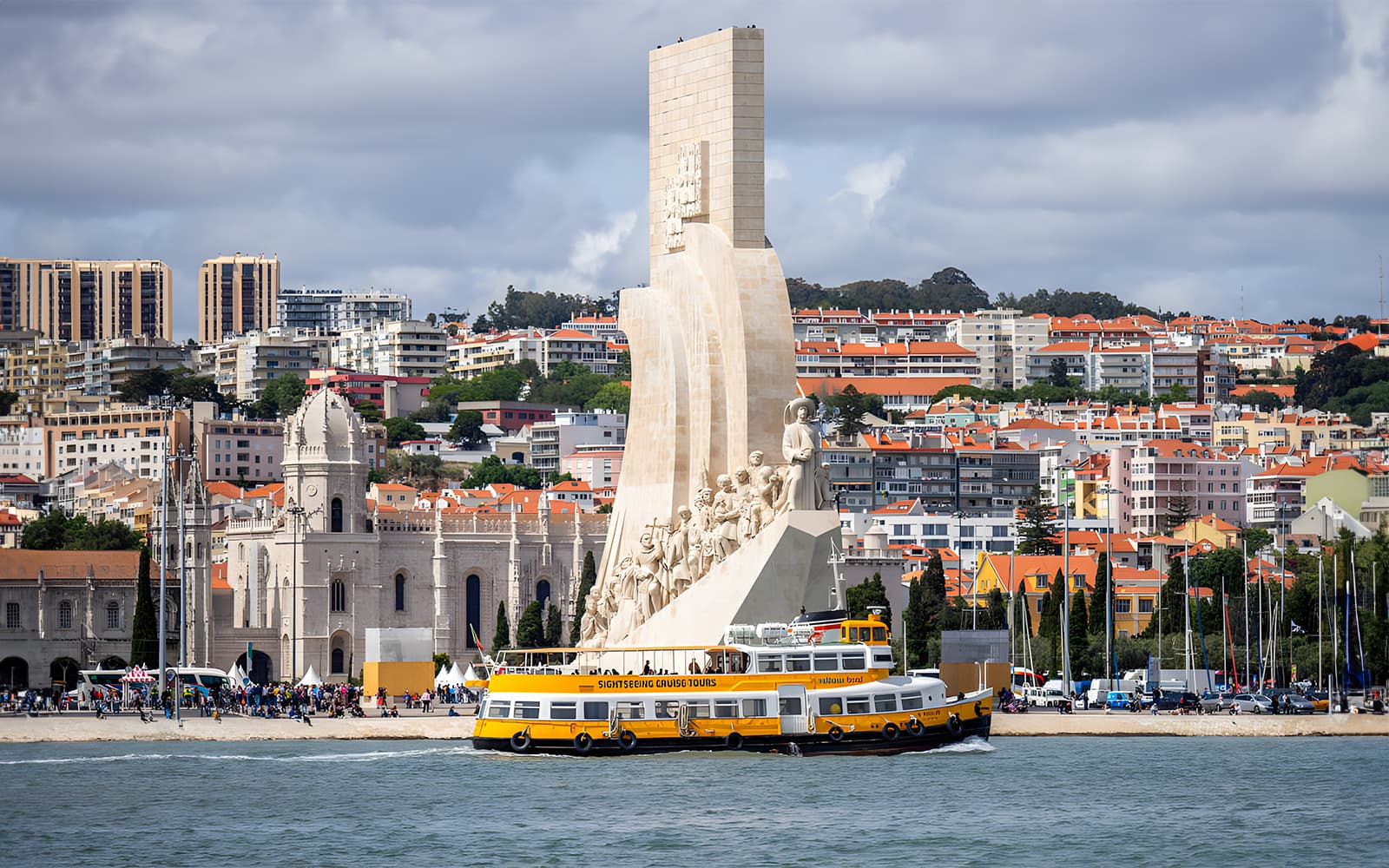 Yellow Boat: Lisbon Hop-On Hop-Off Tour
