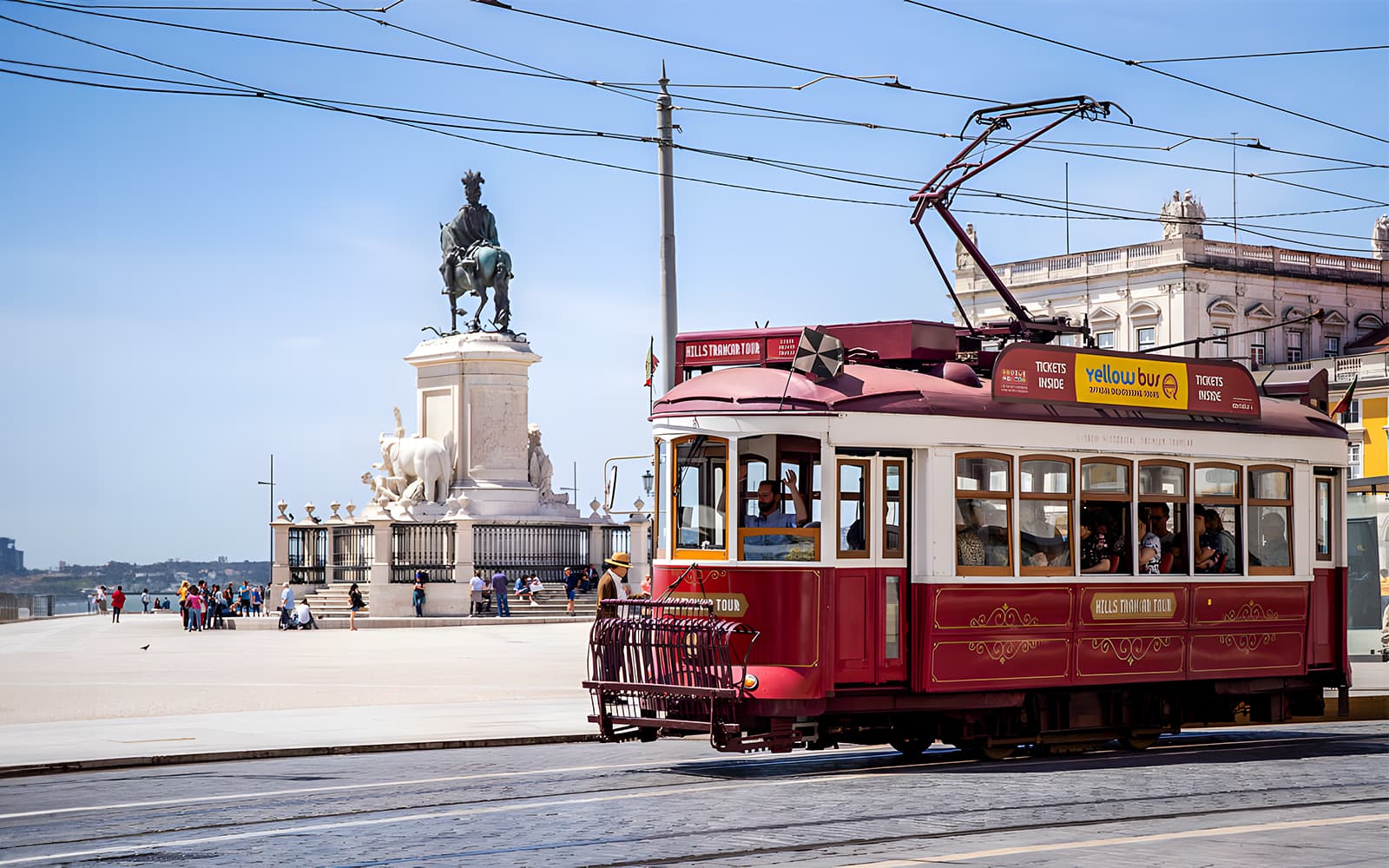Yellow Boat: Lisbon Hop-On Hop-Off Tour tickets in Lisbon - Highlights | TickYourList