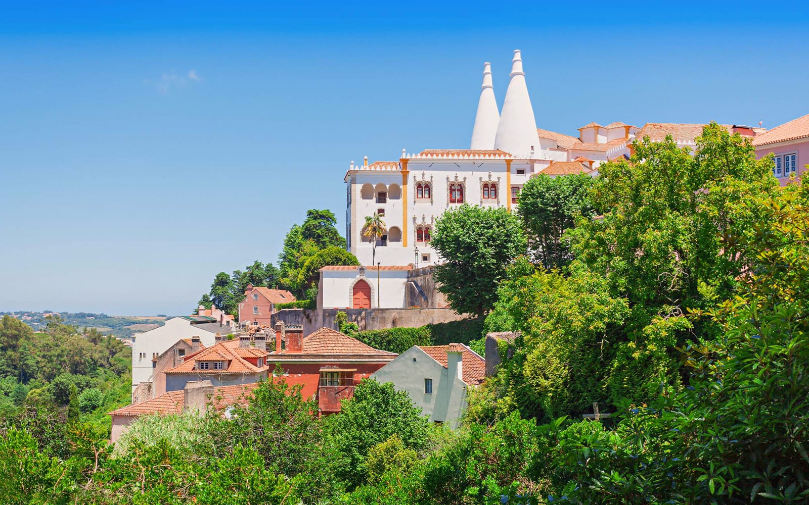 National Sintra Palace Tickets with Audio Tour in Lisbon - Attractions | TickYourList
