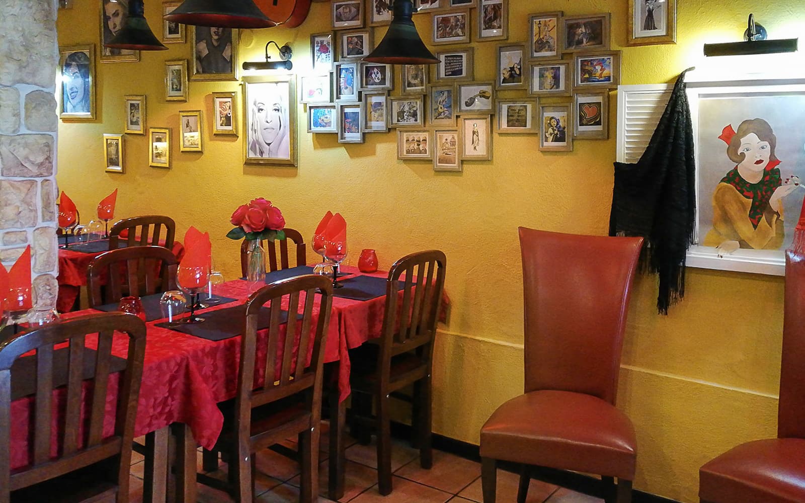 Walking Tour of Mouraria & Alfama with Dinner & Live Fado Show tickets in Lisbon - Activities | TickYourList