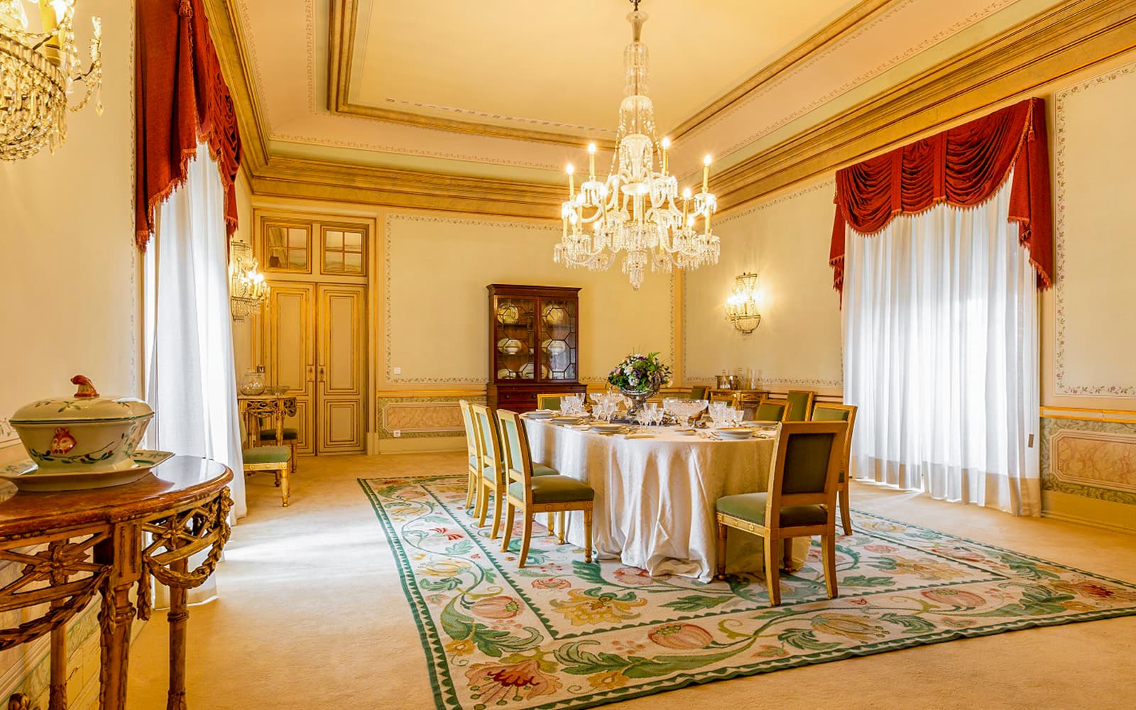 Combo (Save 5%): National Palace of Sintra + National Palace of Queluz & Gardens Tickets in Lisbon - Features | TickYourList
