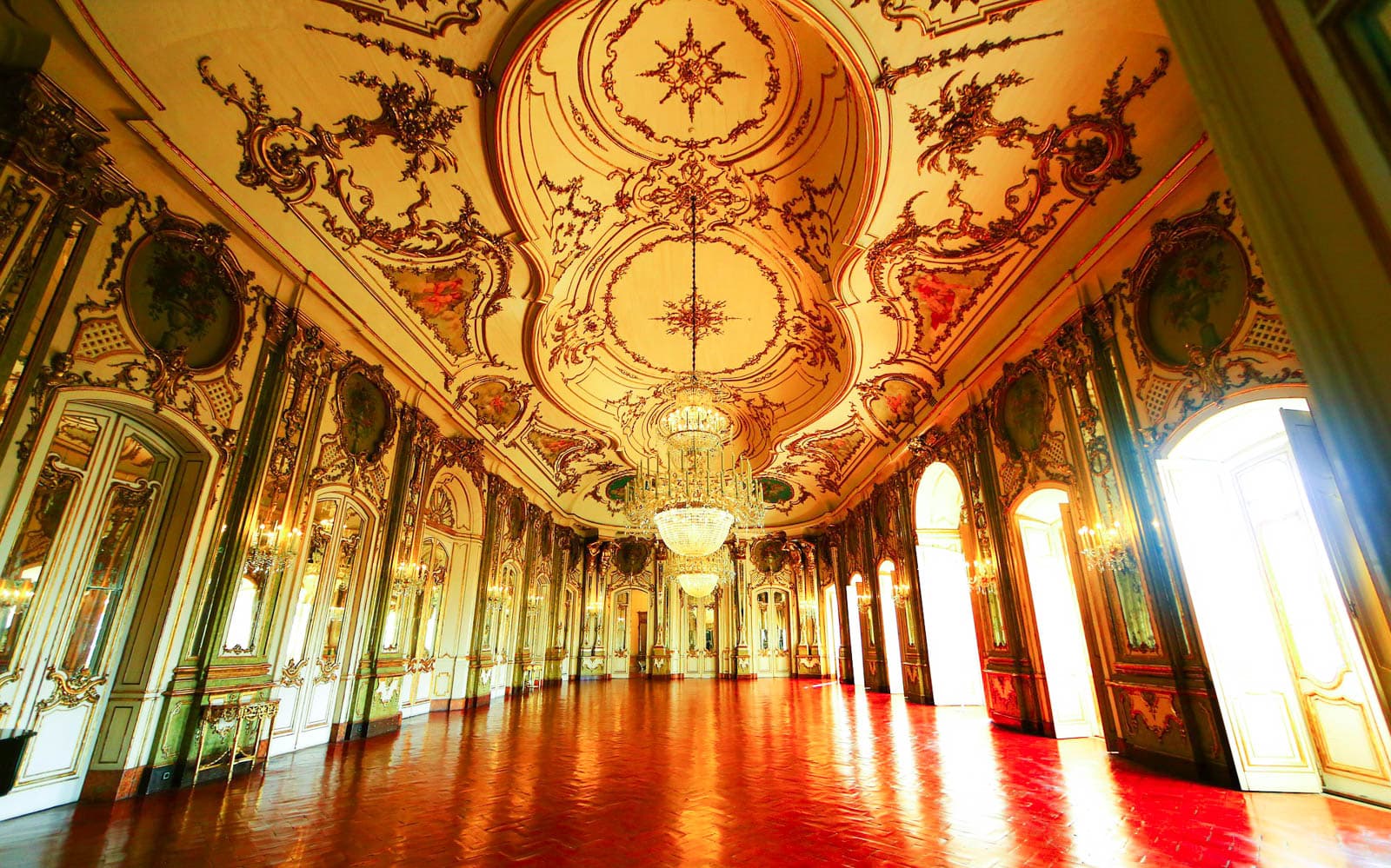 Combo (Save 5%): National Palace of Pena & Park + National Palace of Queluz & Gardens tickets in Lisbon - Features | TickYourList