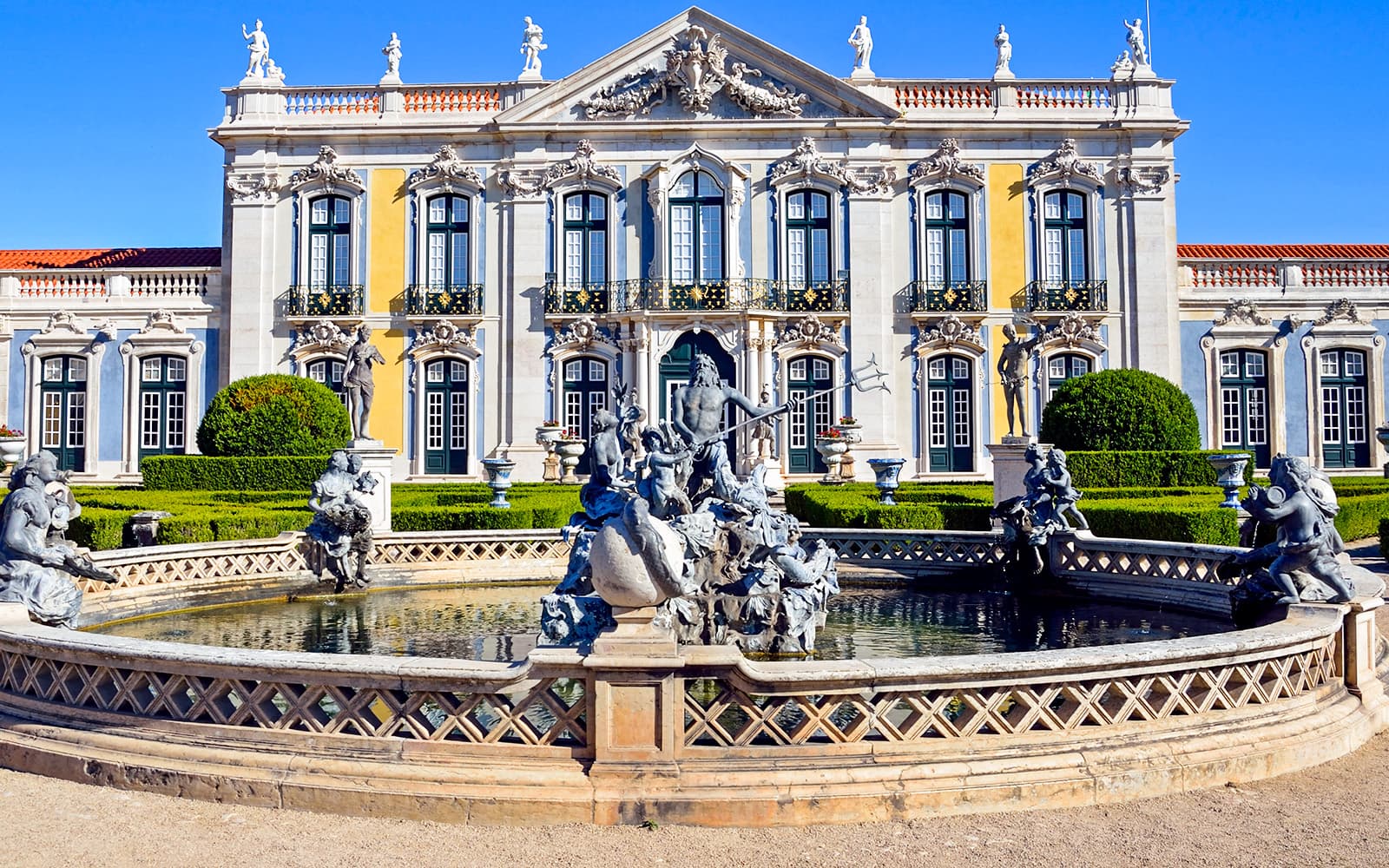 Queluz National Palace and Gardens Tickets with Audio Guide in Lisbon - Activities | TickYourList