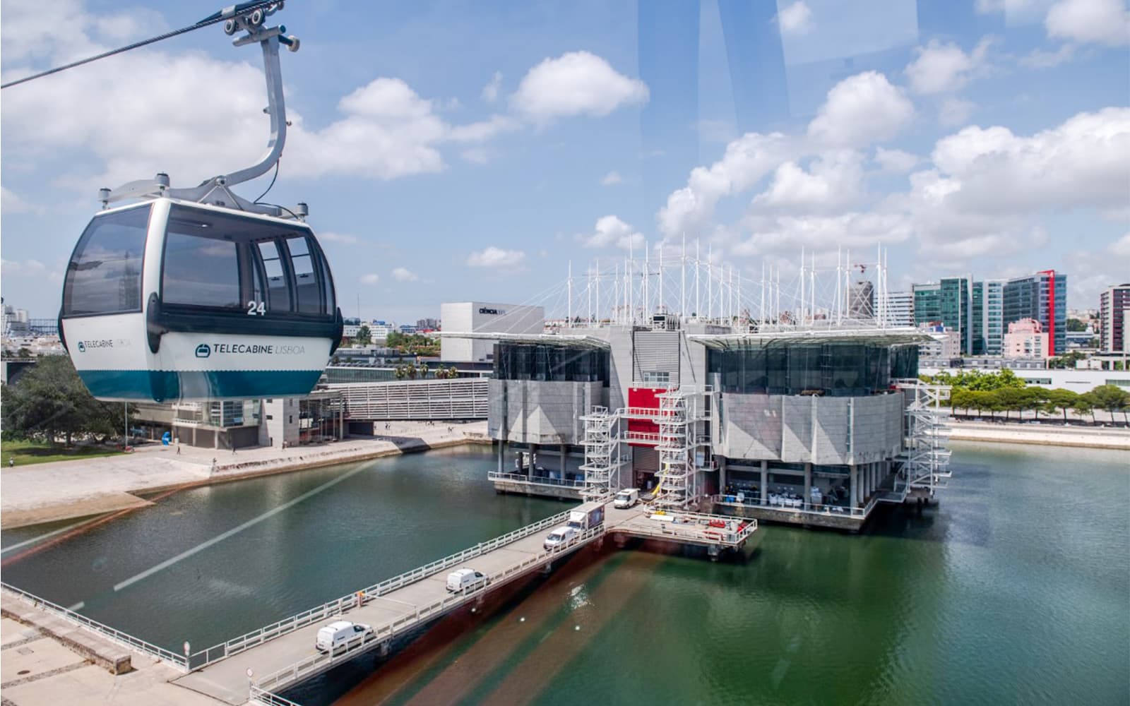 Combo: Oceanário de Lisboa + Telecabine Cable Car Tickets in Lisbon - Highlights | TickYourList