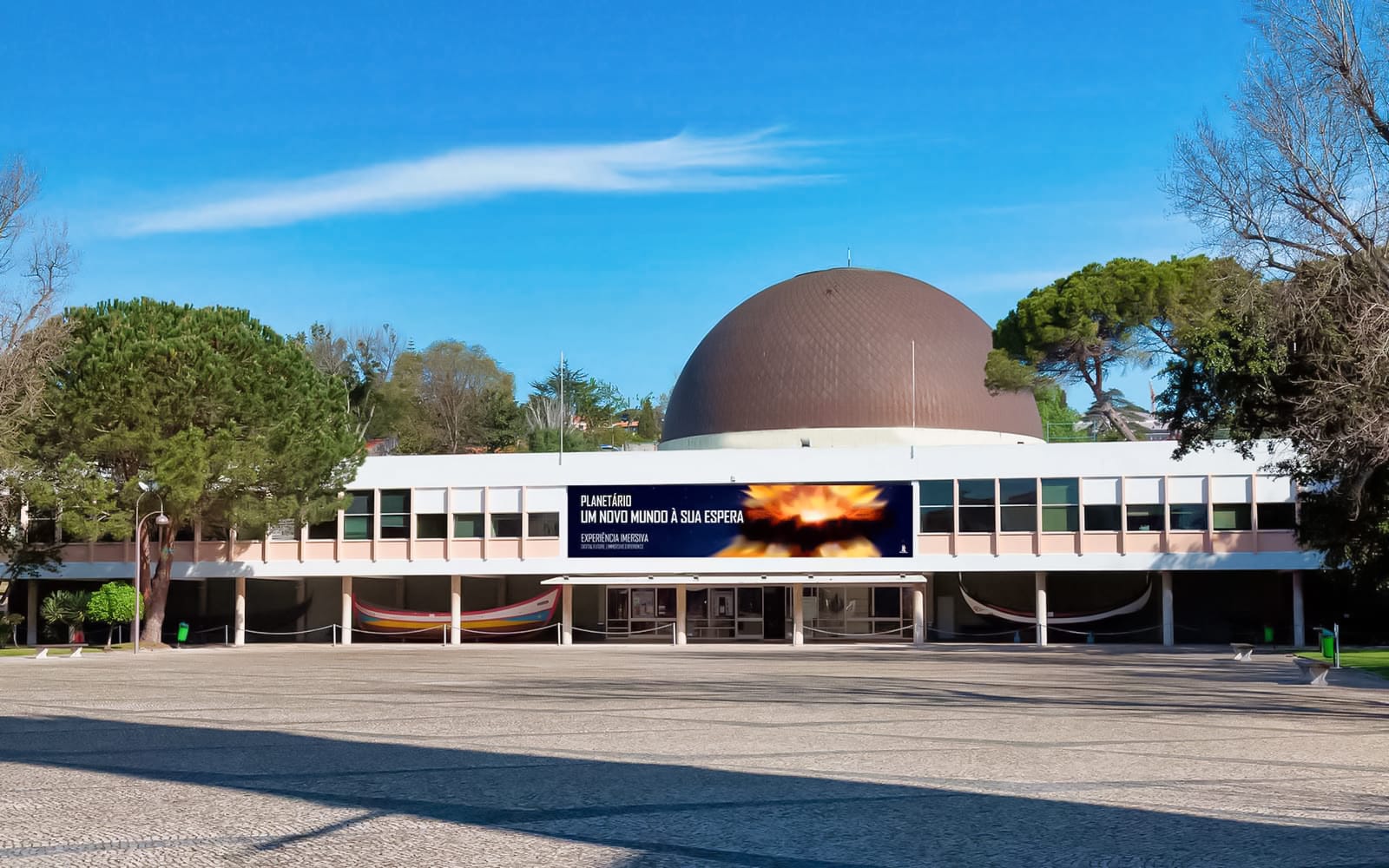 Tickets to the Navy Planetarium experience in Lisbon | TickYourList