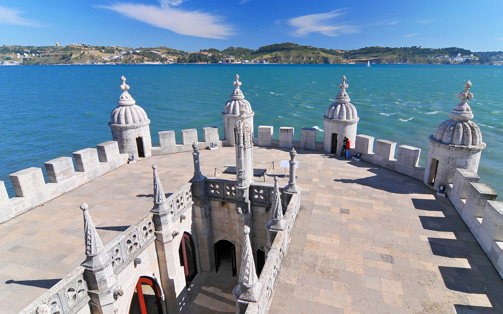 Combo: São Jorge Castle + Belém Tower + Jerónimos Monastery Tickets in Lisbon - Highlights | TickYourList