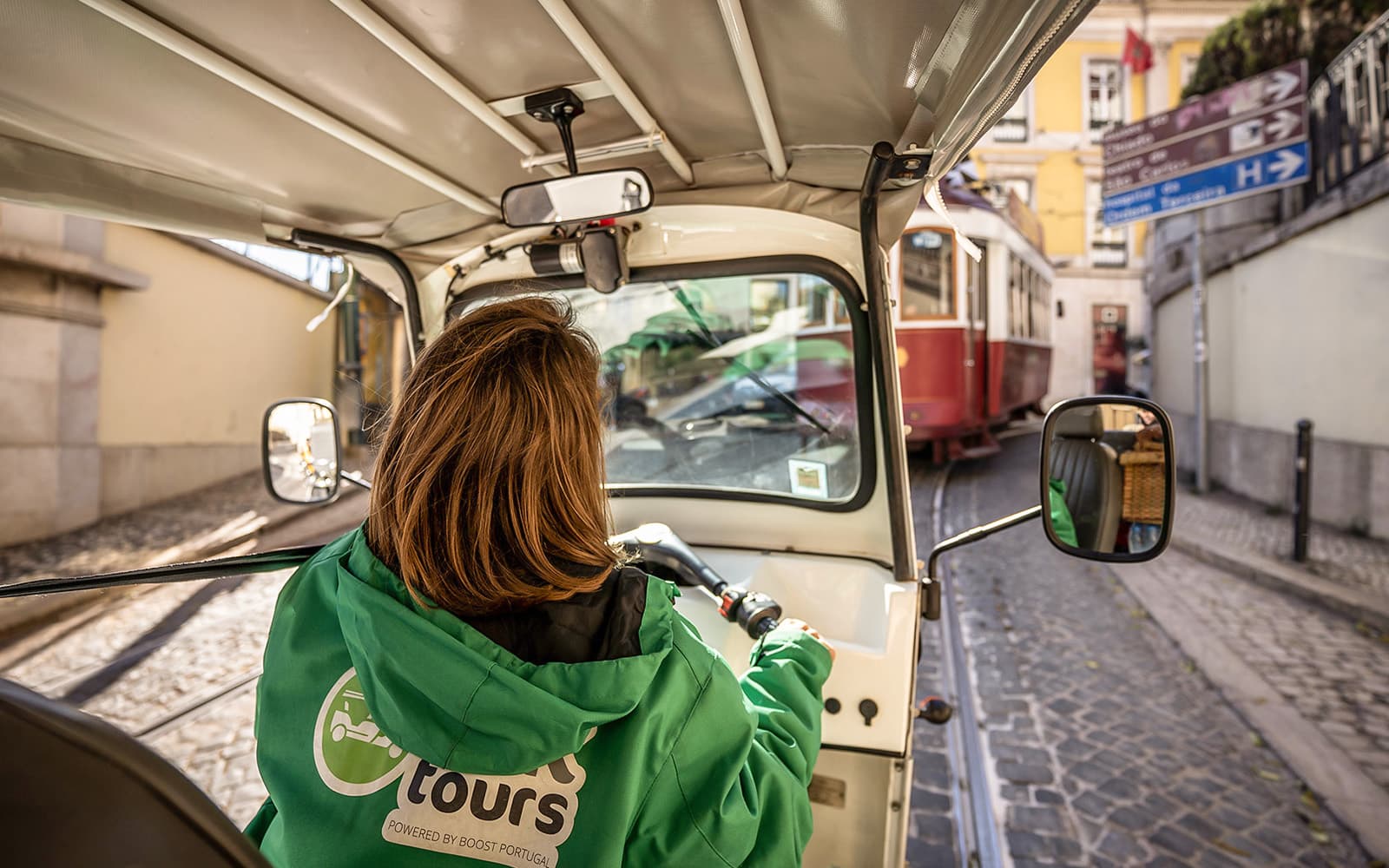 3-Hour Guided Tour of Lisbon on Electric Tuk Tuk tickets in Lisbon - Activities | TickYourList