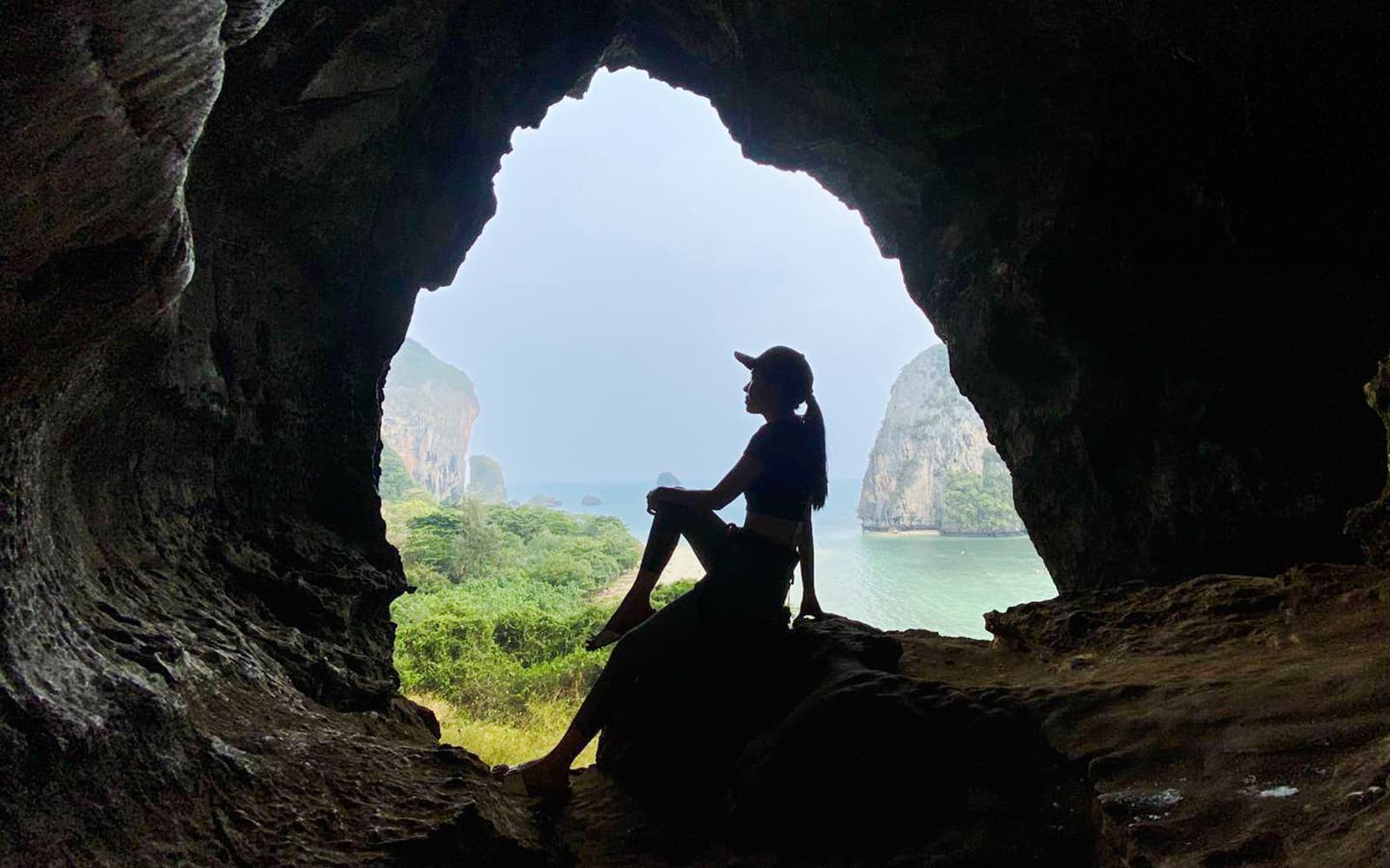 Krabi: Rock Climbing Course at Railay Beach with Hotel Transfers tickets in Krabi - Activities | TickYourList