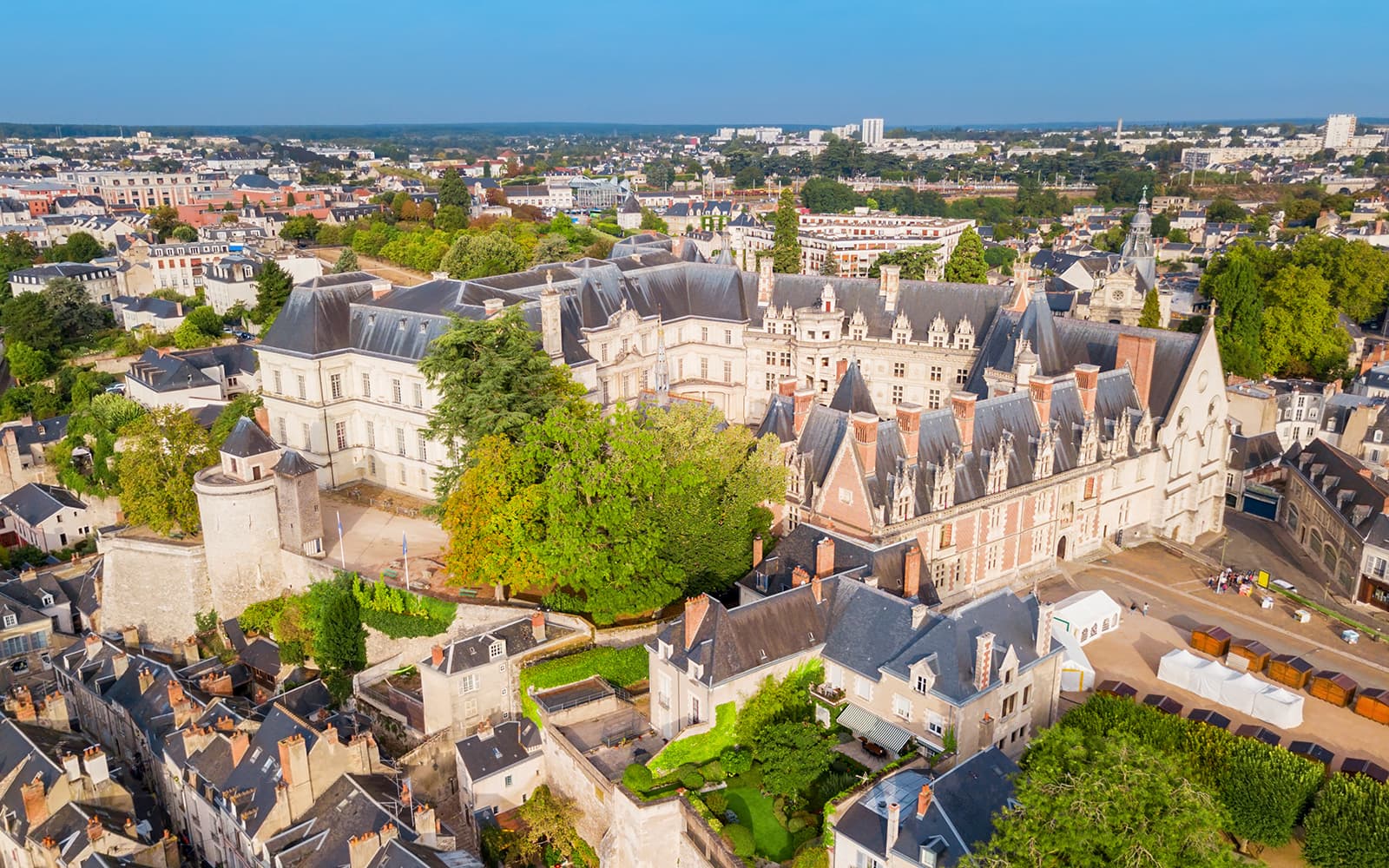 Combo (Save 15%): Royal Blois Castle + Chambord Castle + Clos Lucé Castle Skip-the-Line Tickets in Loire Valley - Attractions | TickYourList