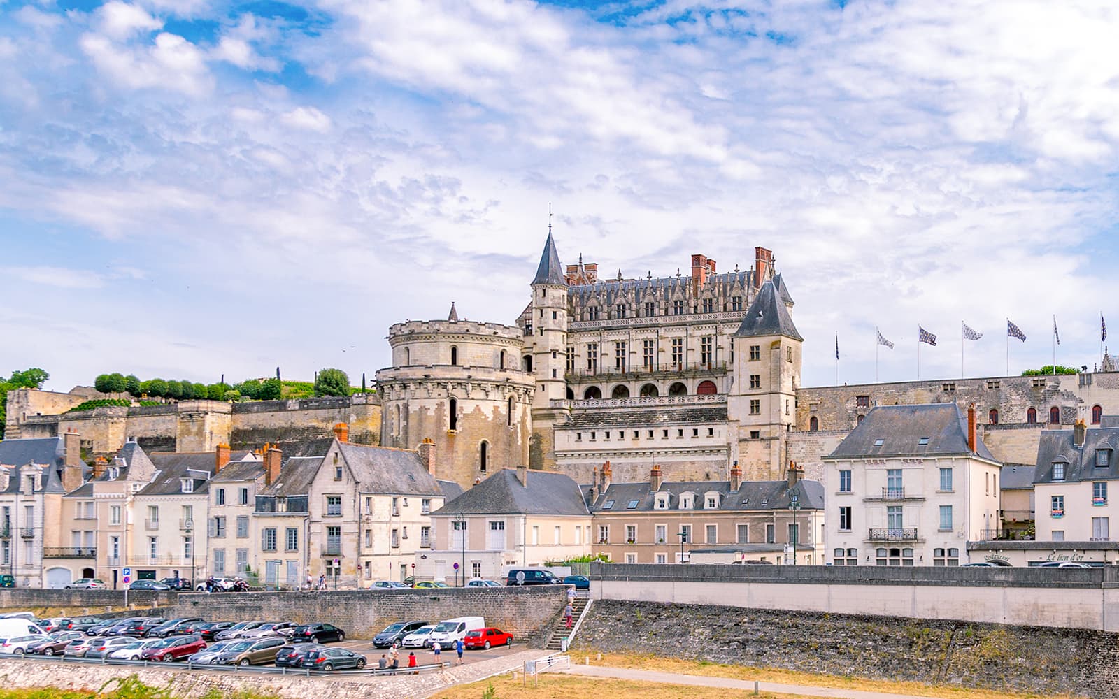 Blois, Chenonceau & Amboise Castles tickets in Loire Valley - Features | TickYourList