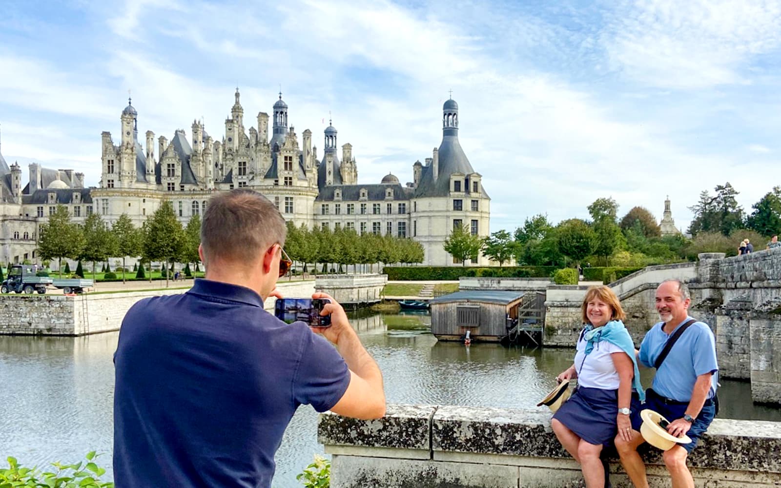 From Tours or Amboise: Chambord and Chenonceau Castle Guided Tour