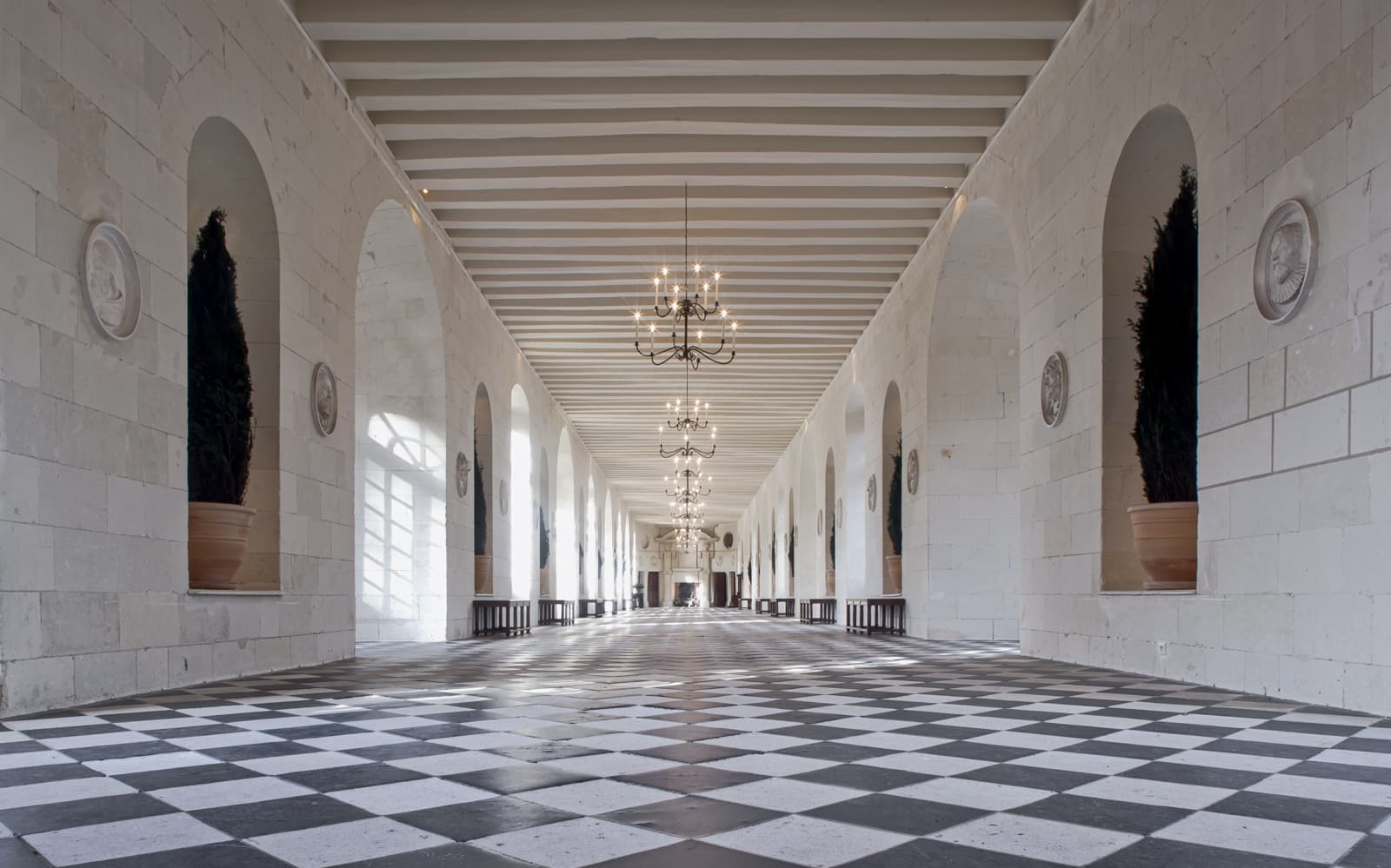 Combo (Save 8%): Chambord + Chenonceau + Azay-le-Rideau Castle Tickets in Loire Valley - Activities | TickYourList