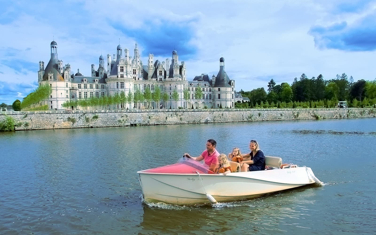 Combo: Chambord + Domaine du Chaumont-sur-Loire + Royal Blois Castle Tickets in Loire Valley - Highlights | TickYourList
