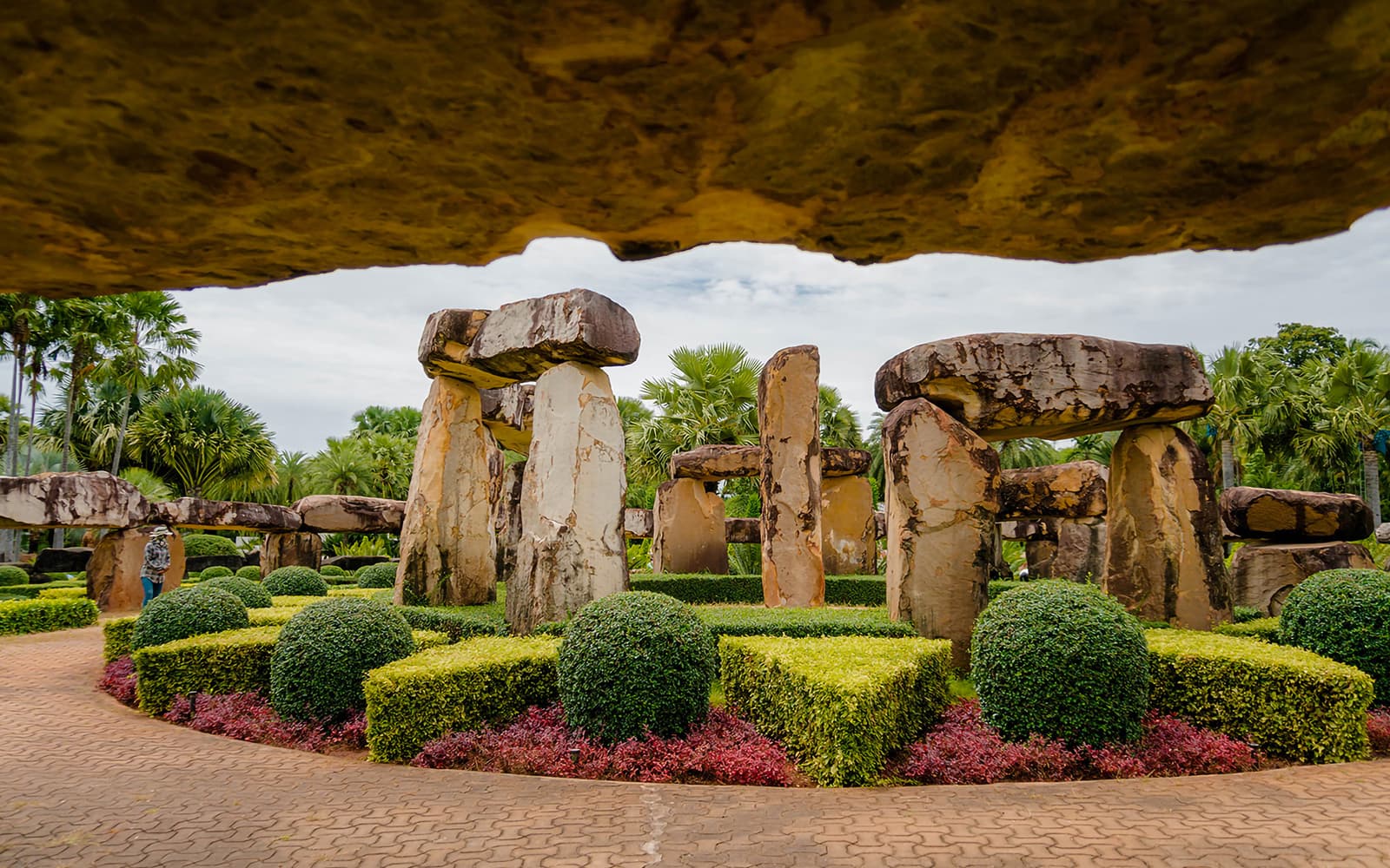 Tickets to Nong Nooch Tropical Garden with Show & Lunch Buffet