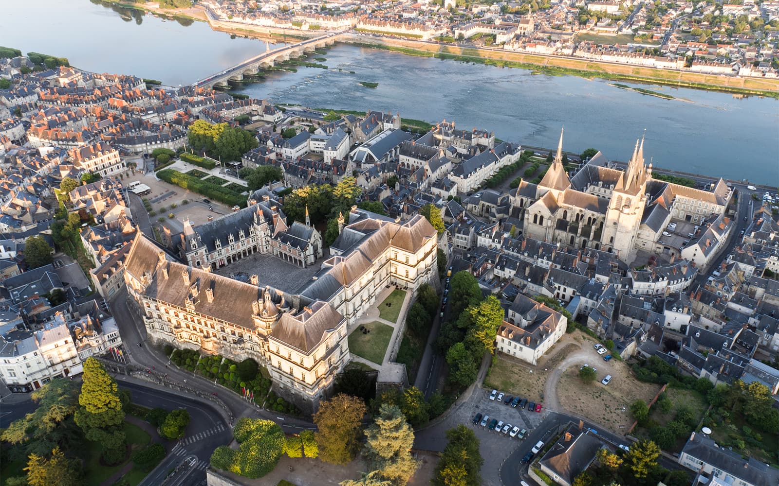 Chaumont-sur-Loire + 2 Loire Valley Castle Combo tickets in Loire Valley - Highlights | TickYourList