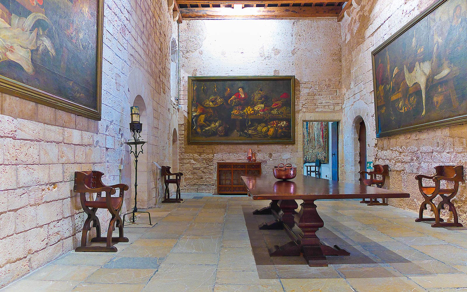 Skip-the-Line Tickets to the Royal Palace of Al Mudaina in Mallorca - Activities | TickYourList