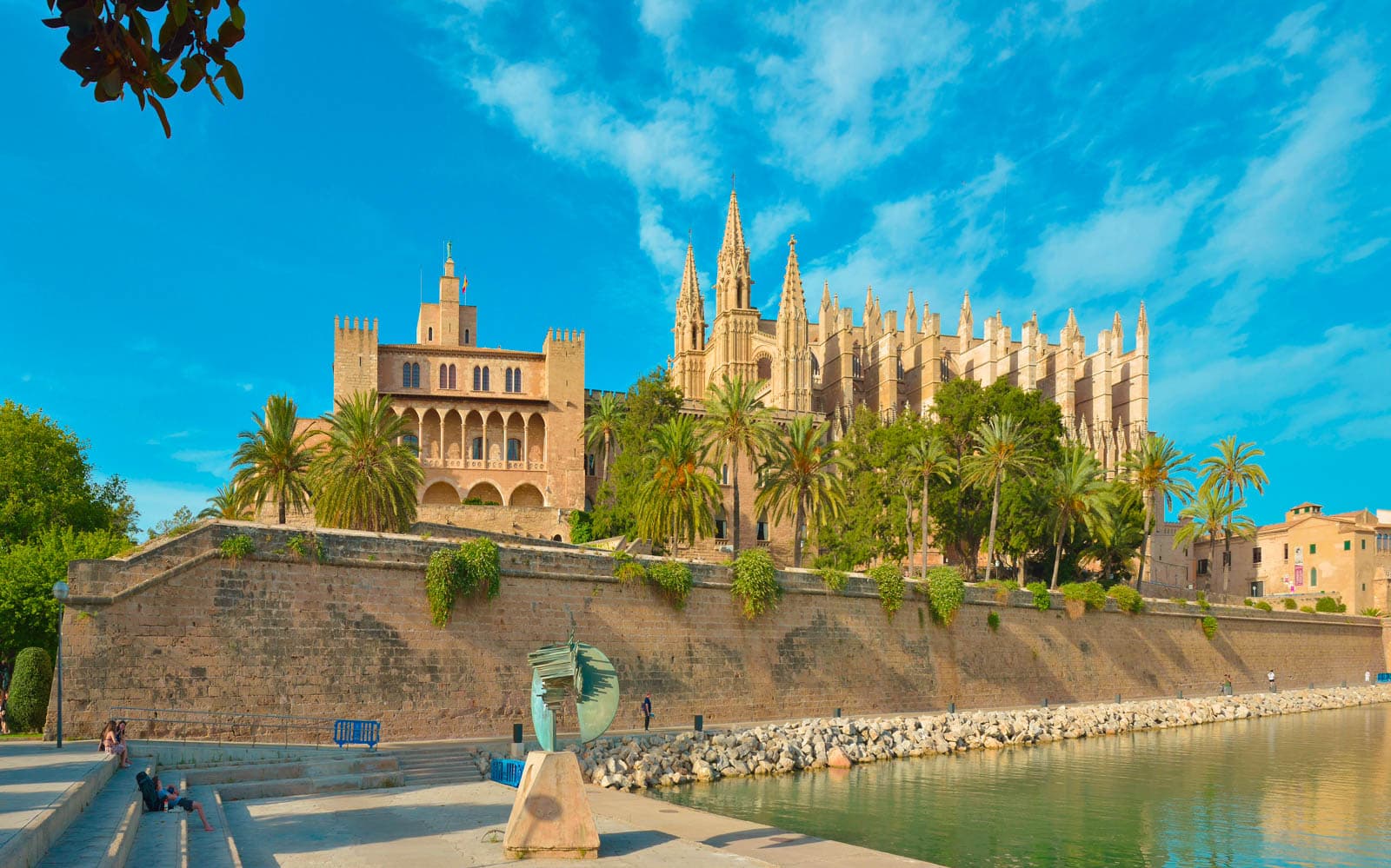 Skip-the-Line Tickets to the Royal Palace of Al Mudaina in Mallorca - Full Experience | TickYourList