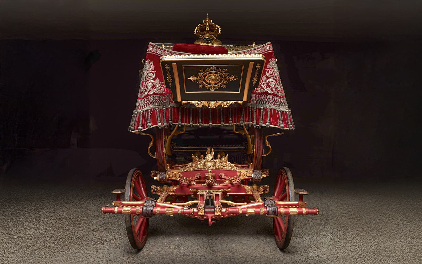 Skip-the-Line Tickets to Royal Collections Gallery in Madrid - Activities | TickYourList