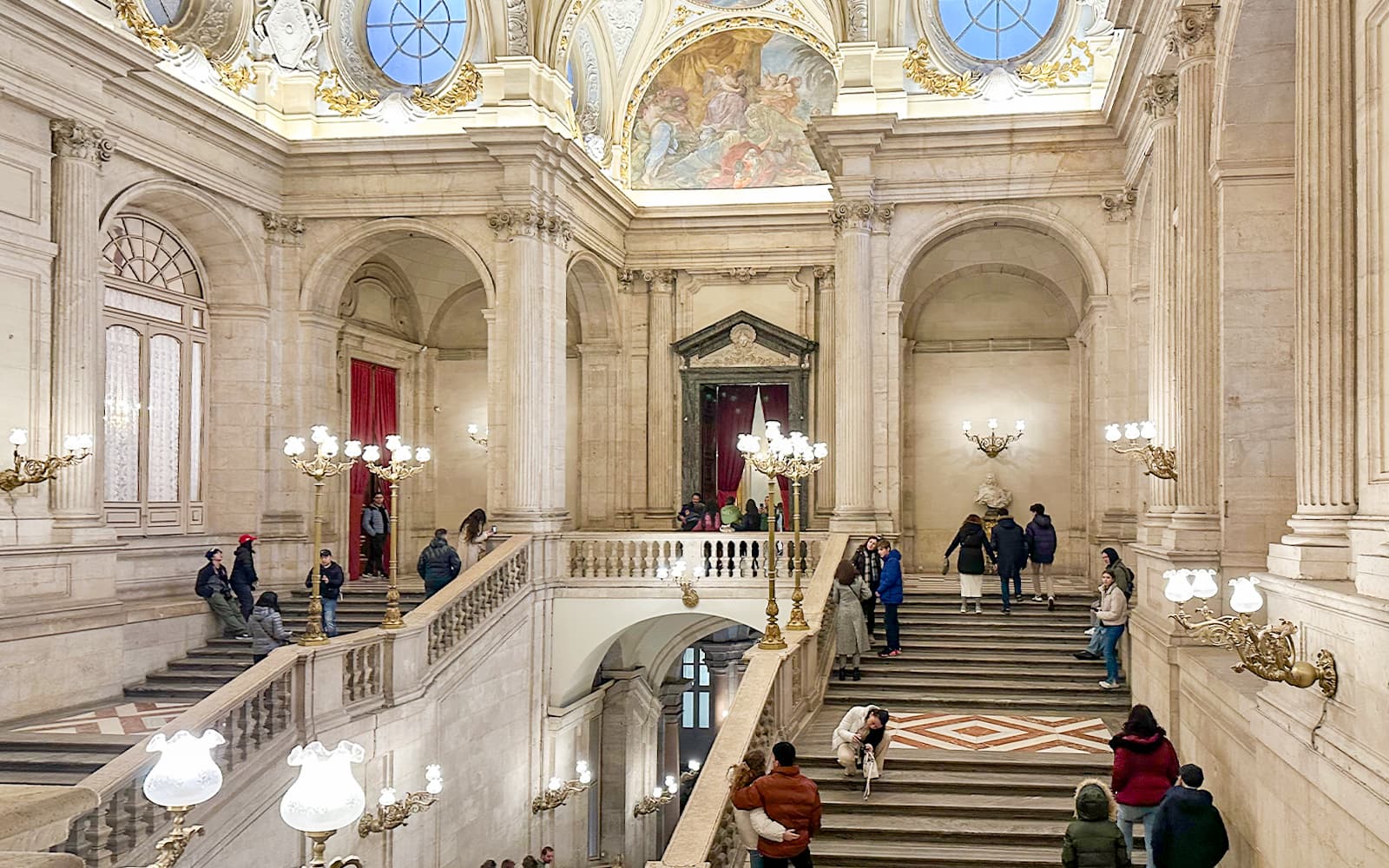 Combo: Flamenco Show + Royal Palace of Madrid Skip-the-Line Tickets in Madrid - Features | TickYourList