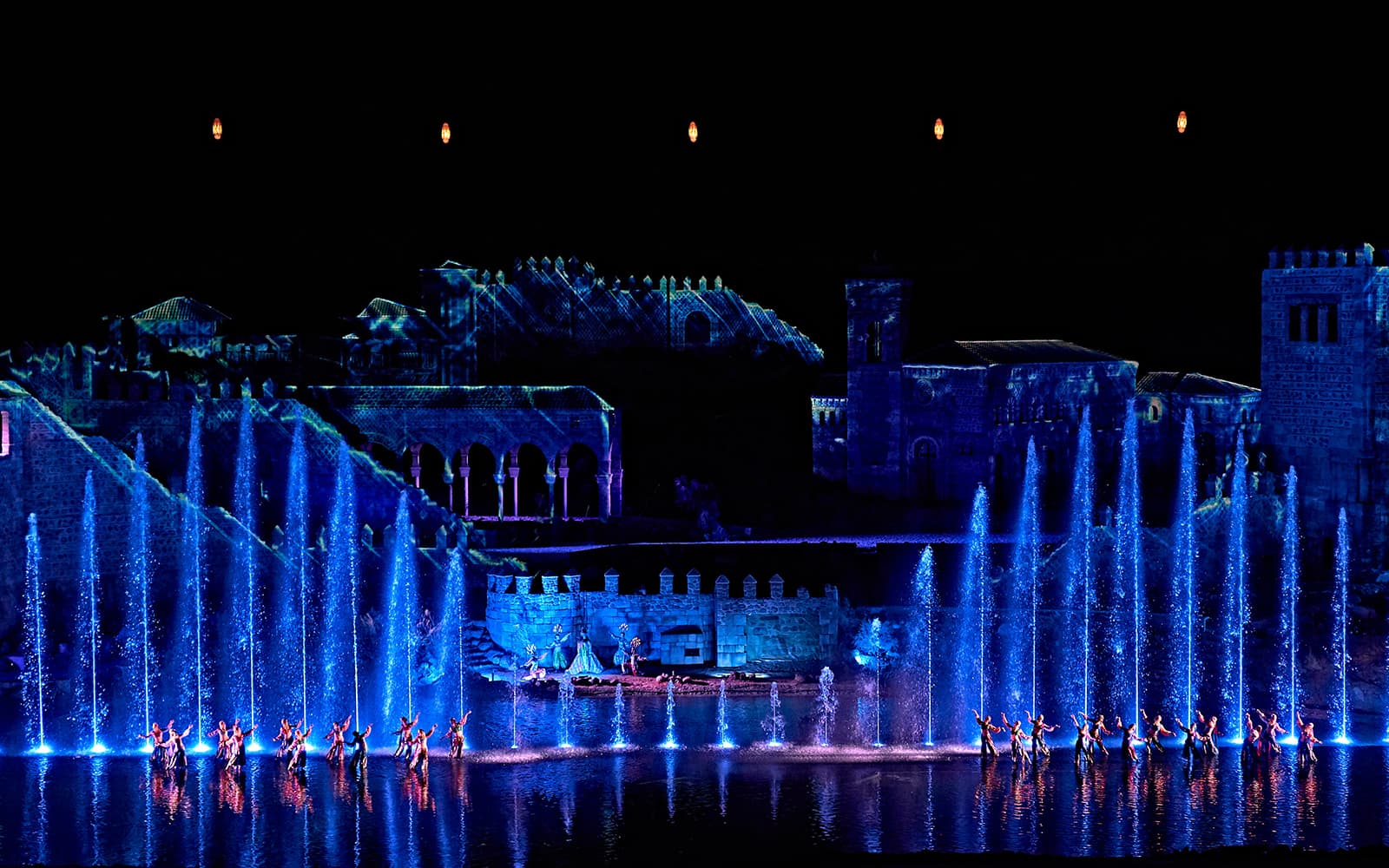 1 Day Pass: Dream of Toledo Night Show + Puy Du Fou España Park Tickets in Madrid - Features | TickYourList