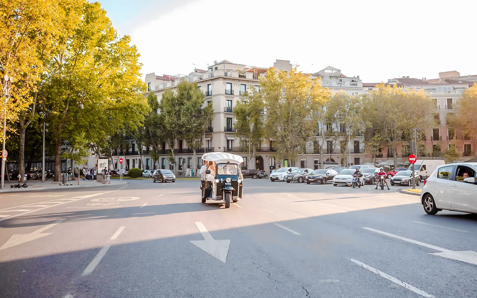 2-hour Welcome Madrid Tuk-Tuk Tour