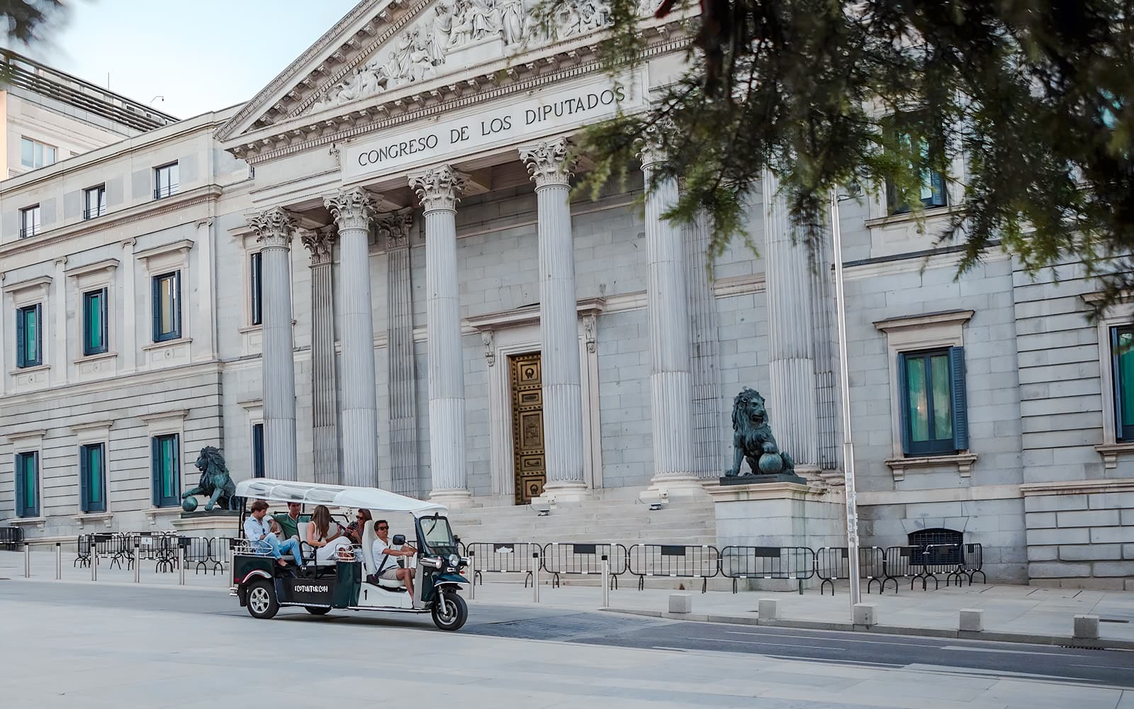 2-hour Welcome Madrid Tuk-Tuk Tour tickets in Madrid - Highlights | TickYourList