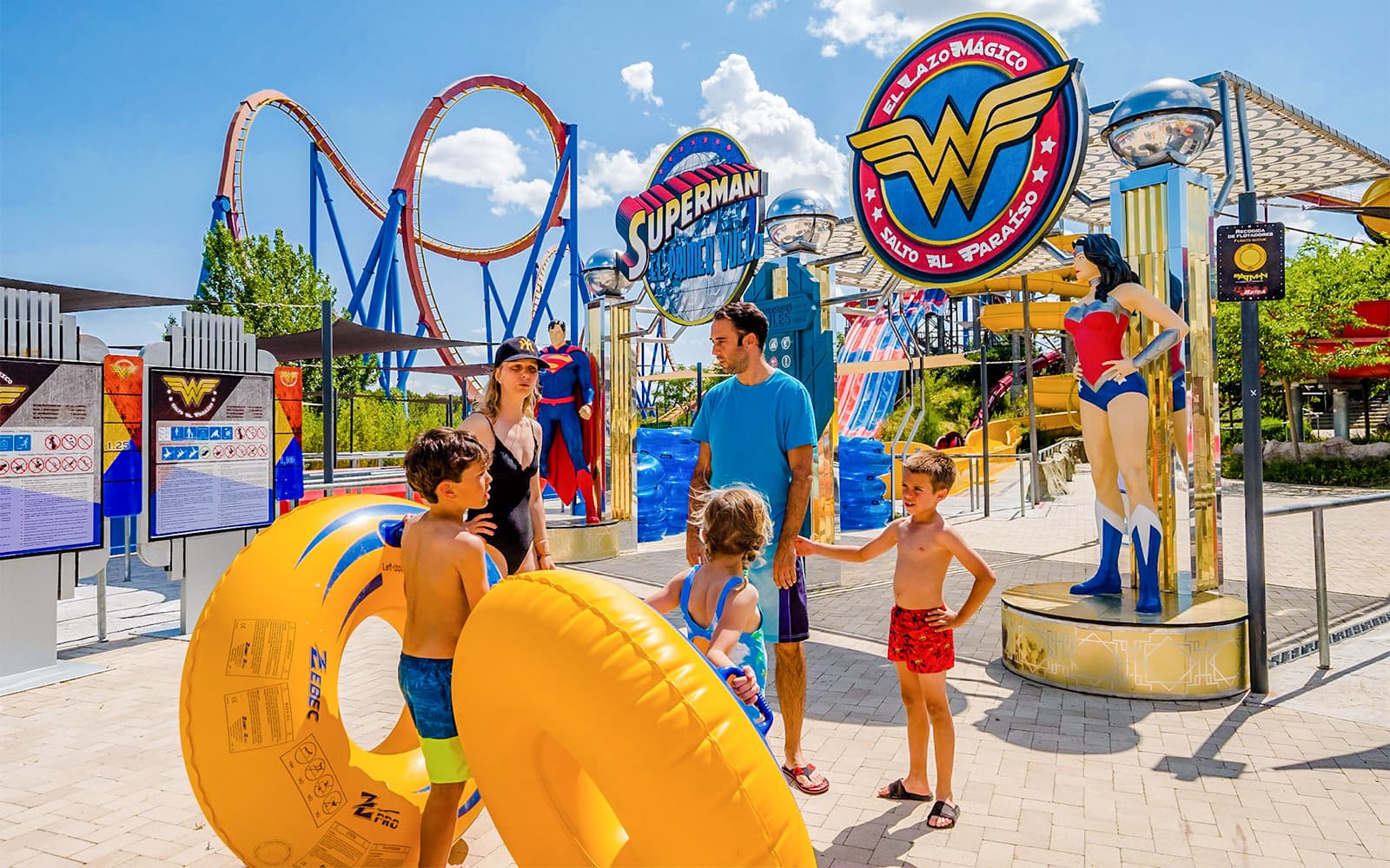 From Madrid: Full-Day Trip to Parque Warner Beach with Round-Trip Transfers