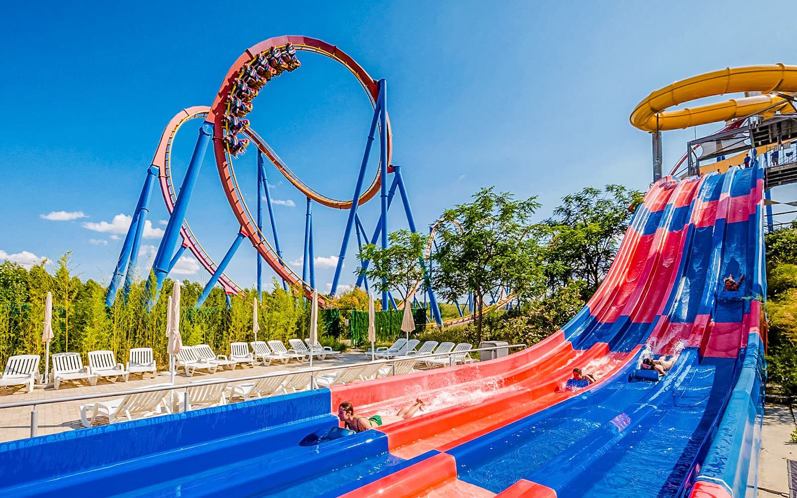 From Madrid: Full-Day Trip to Parque Warner Beach with Round-Trip Transfers tickets in Madrid - Attractions | TickYourList