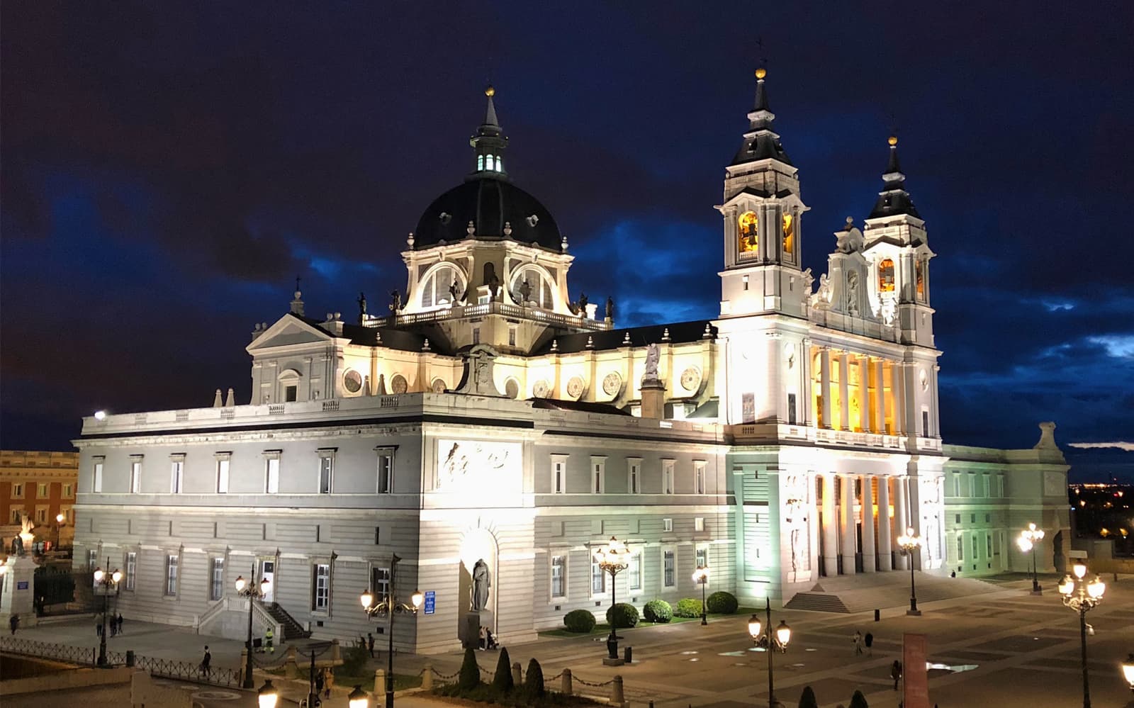 Enchanted Madrid Walking Tour