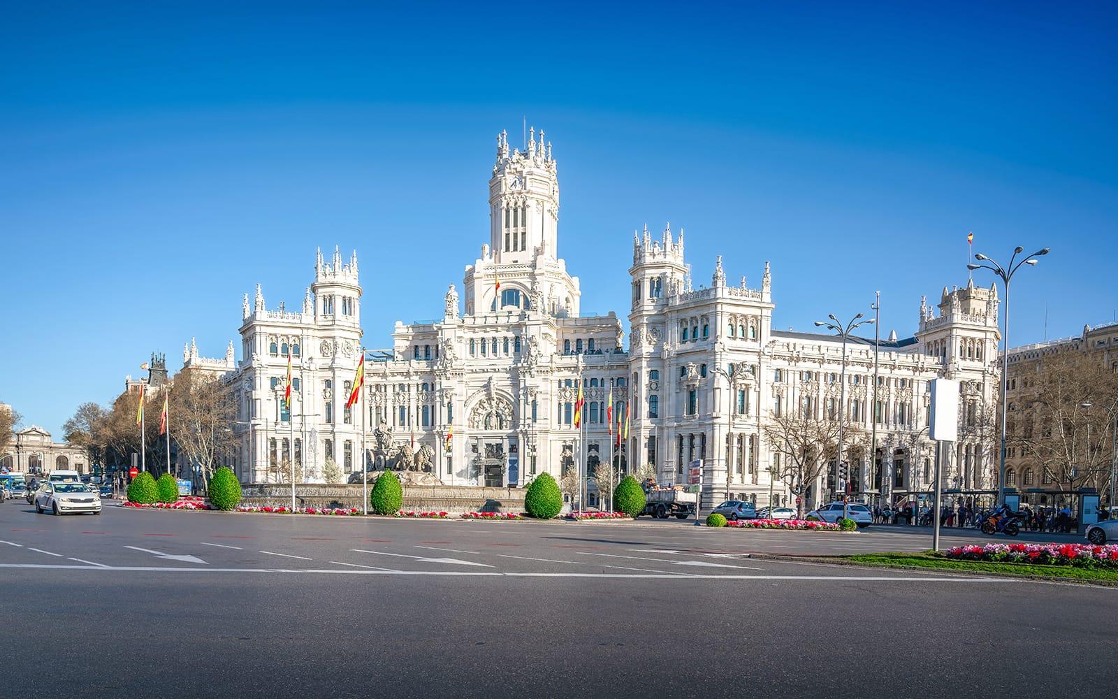 City Sightseeing: Madrid Hop-on Hop-off Bus Tour with Optional Skip-the-Line Prado Gallery Tickets in Madrid - Features | TickYourList