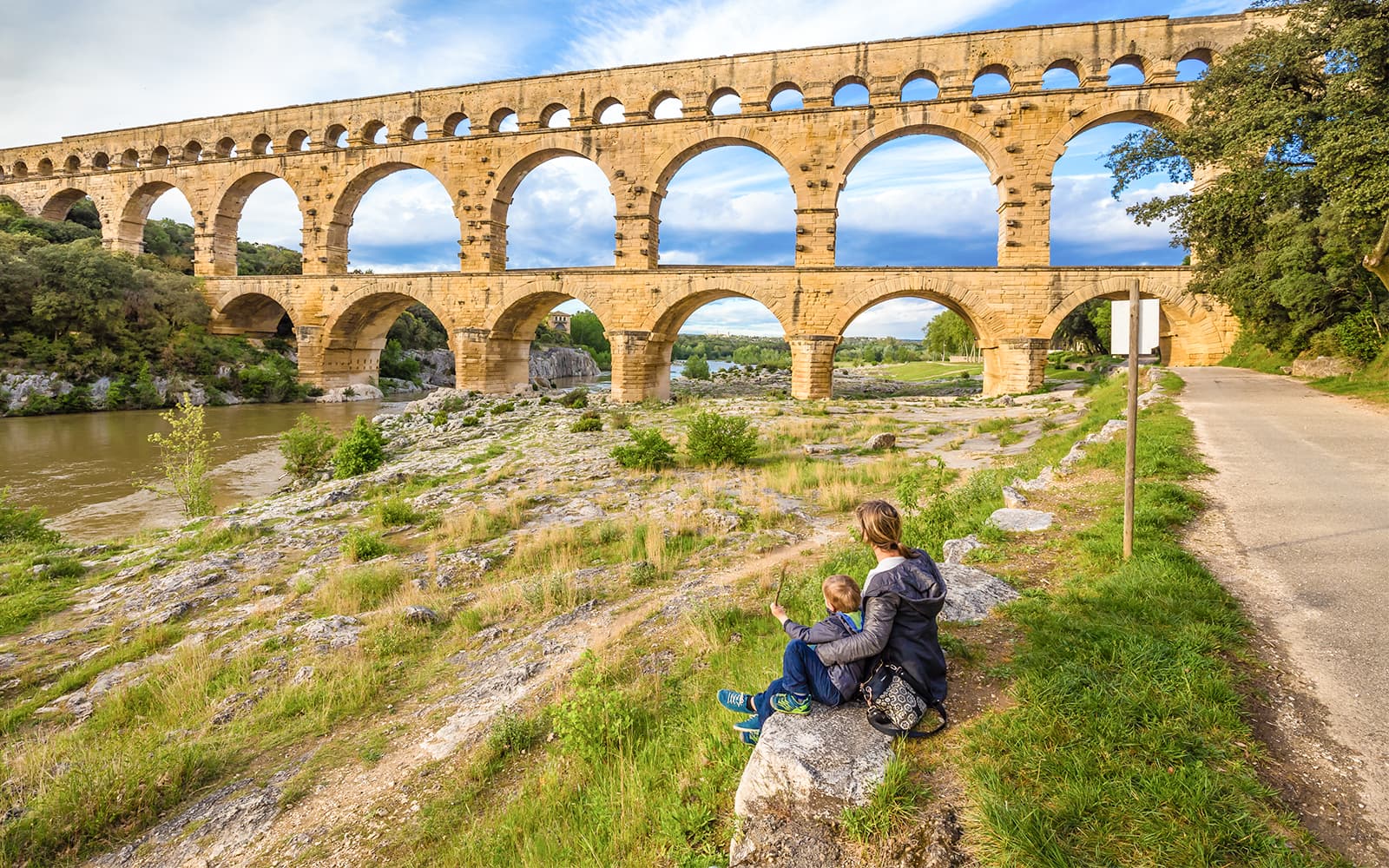 From Marseille: Full-Day Tour of Provence