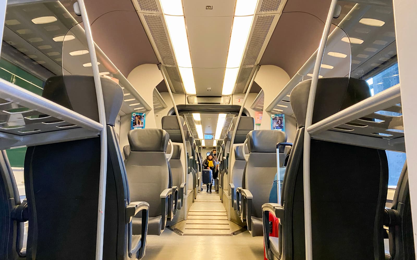 Malpensa Express Round-Trip Tickets: Milan Malpensa Airport to/from Milan Central Station in Milan - Activities | TickYourList