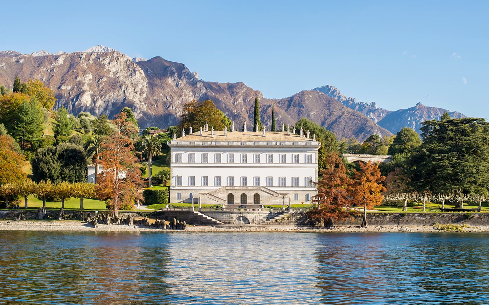From Milan: Lake Como Private Boat Tour with St. Moritz by Bernina Red Train tickets in Milan - Activities | TickYourList