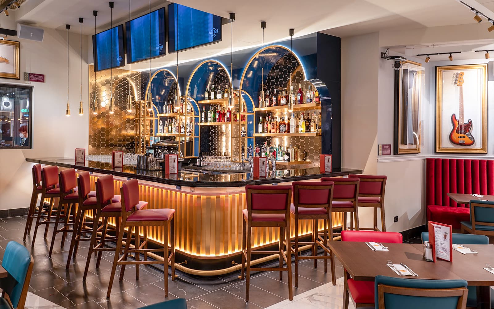 Lunch or Dinner at Hard Rock Cafe Milan tickets in Milan - Attractions | TickYourList