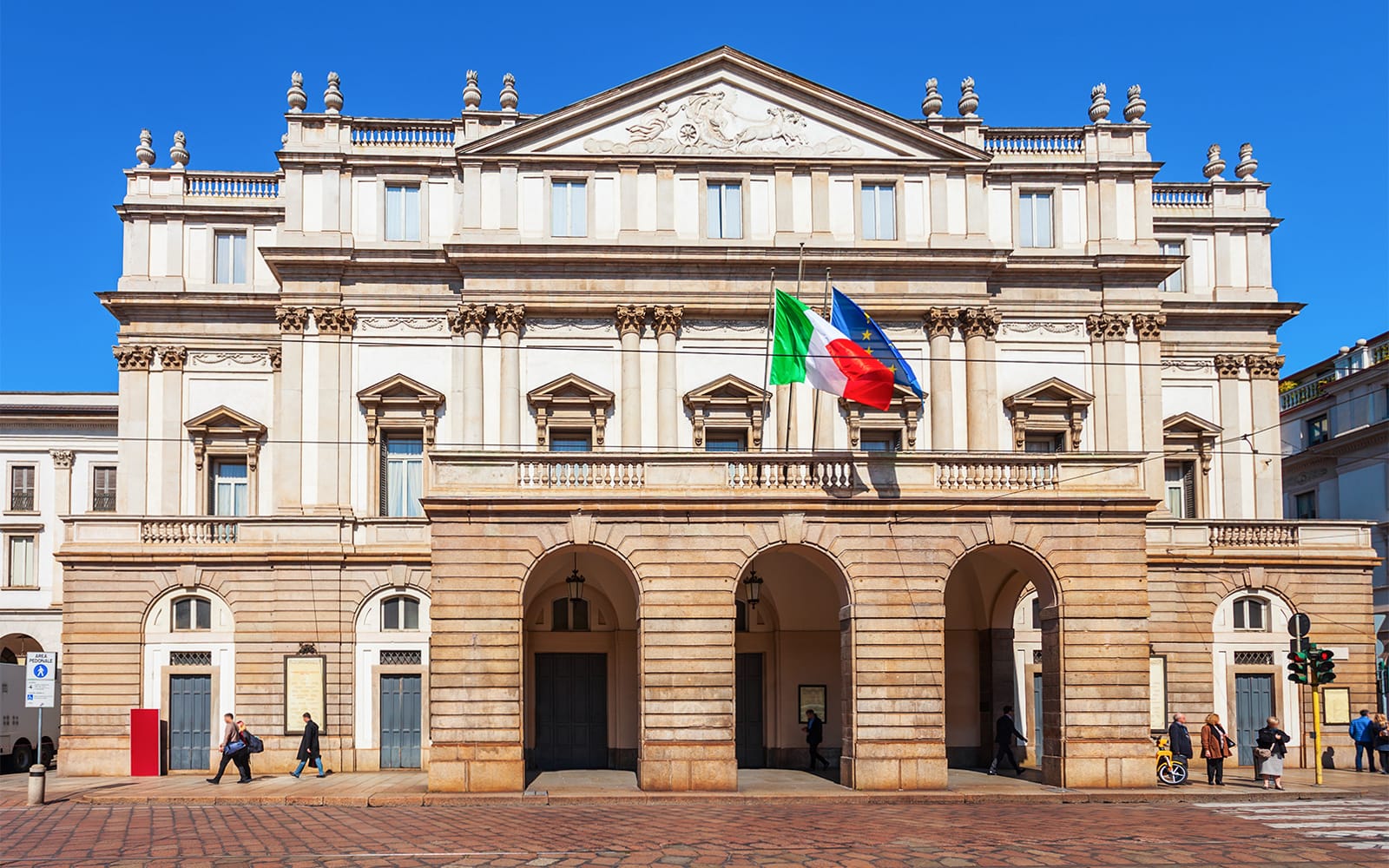 Combo (Save 5%): YesMilano City Pass: Attractions & Free Public Transport + QC Terme Milano Tickets in Milan - Features | TickYourList