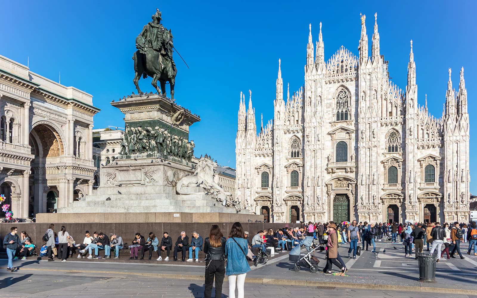 Walking Tour of Milan with Guided Tour of Duomo Cathedral & La Scala Theatre tickets in Milan - Attractions | TickYourList