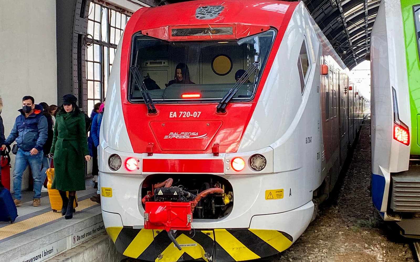 Combo: One-Way Malpensa Express + Villa Necchi Campiglio Tickets in Milan - Attractions | TickYourList