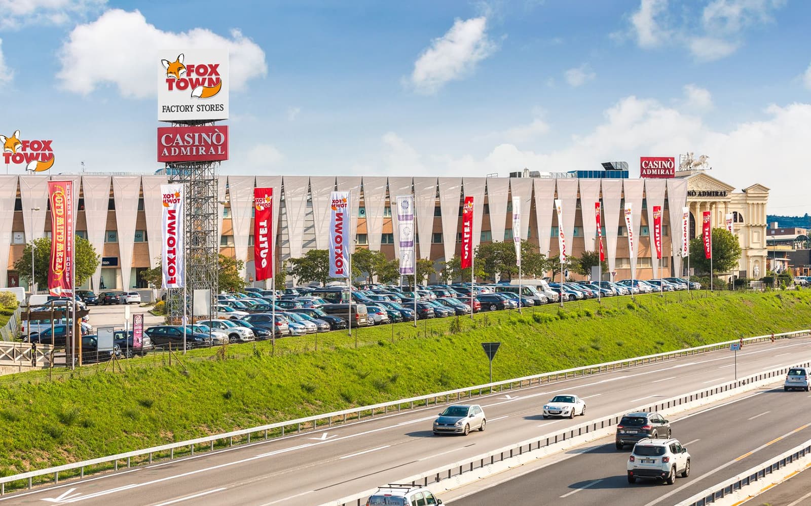 FoxTown Designer Outlet Tour with Transport from Milan tickets in Milan - Activities | TickYourList