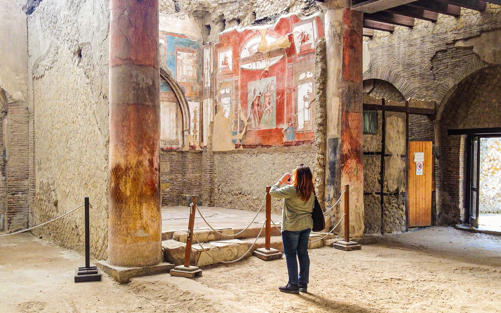 Combo (Save 5%): Pompeii + Herculaneum Tickets in Naples - Features | TickYourList