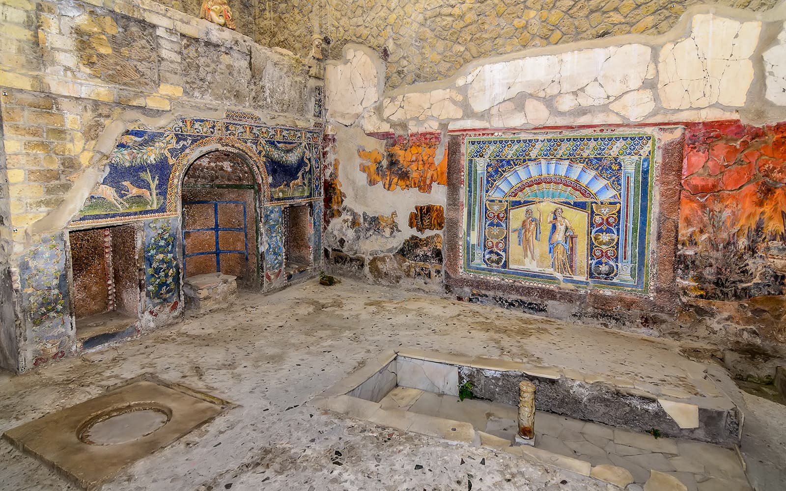 Herculaneum Skip-the-Line Guided Tour with an Archaeologist tickets in Naples - Highlights | TickYourList
