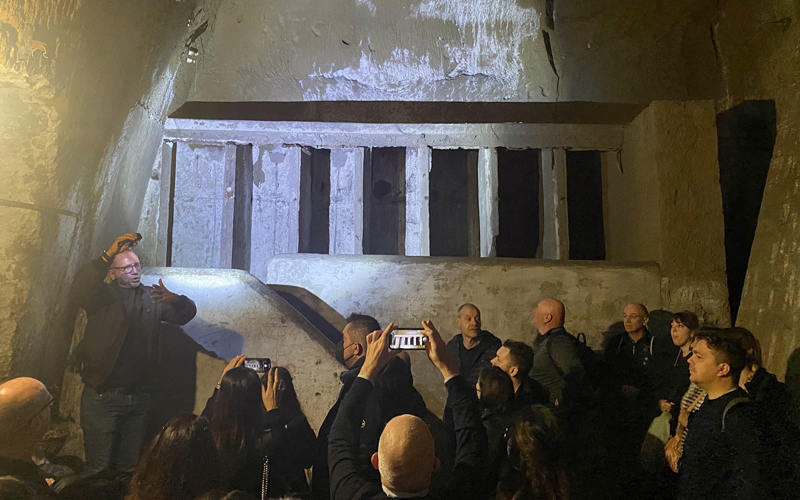 Spanish Quarters Underground Guided Tour tickets in Naples - Attractions | TickYourList